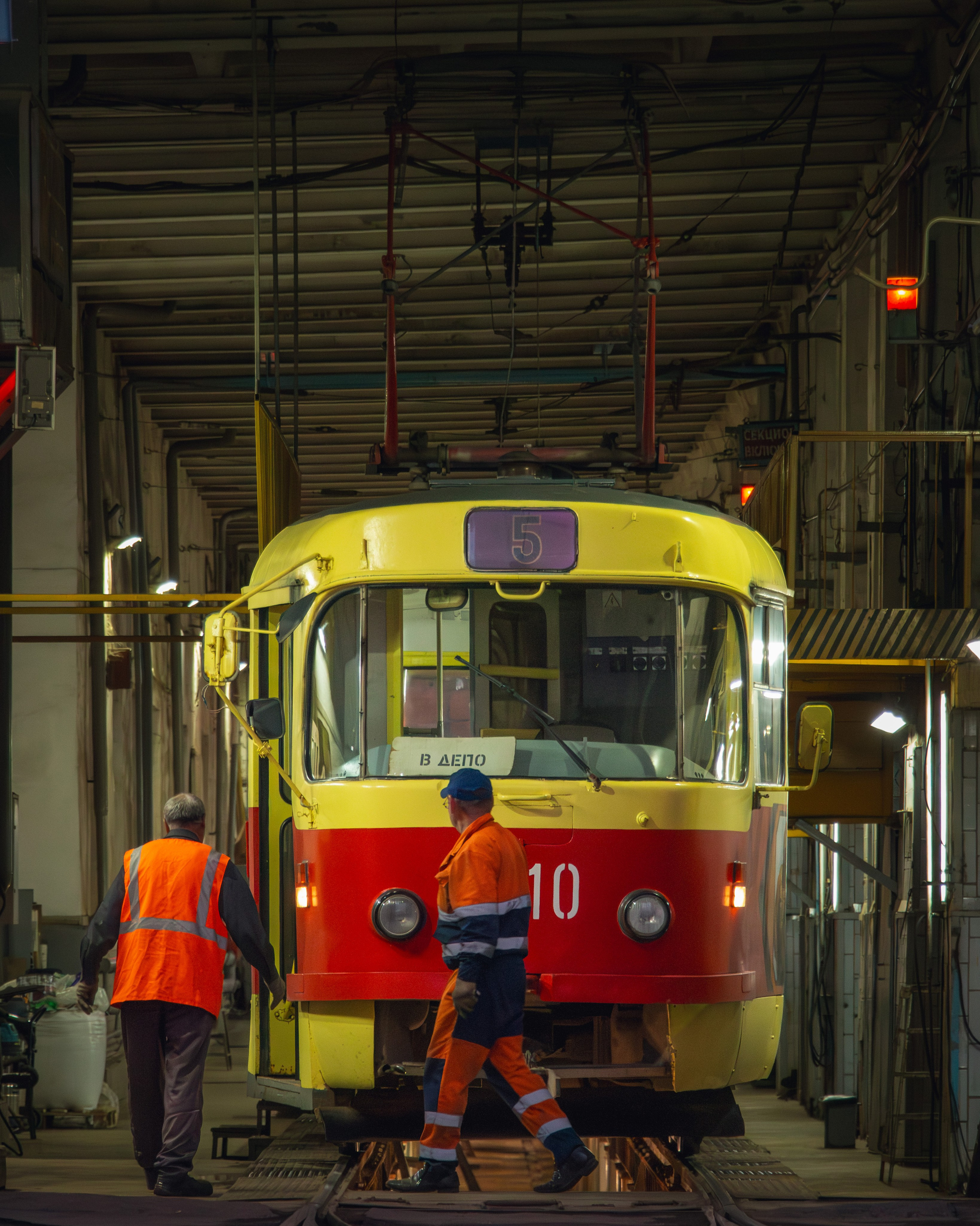 TATRA T3 в депо. Ижевский трамвай