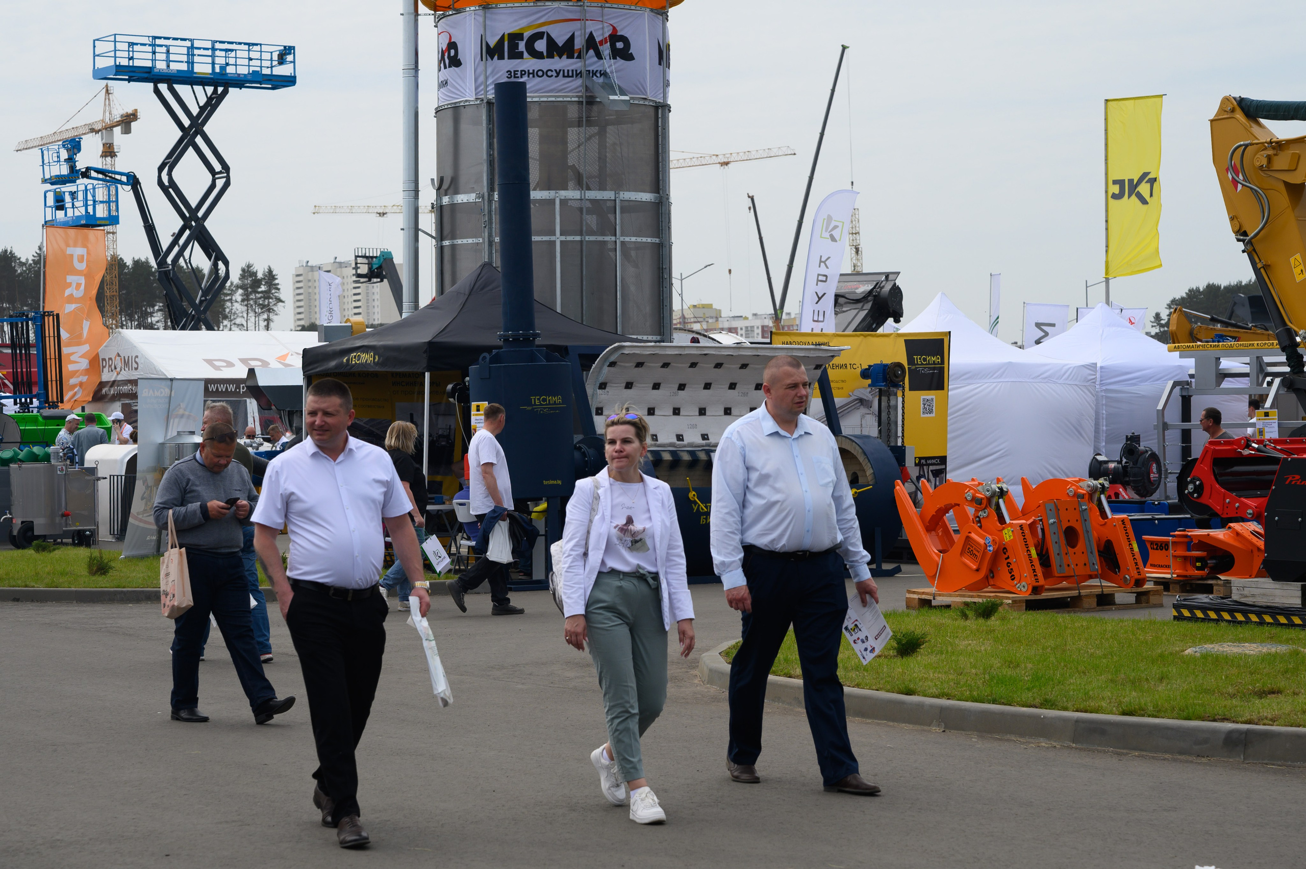 Агровыставка. Фотоуслуги, услуги фотографа, фотографирование важных событий