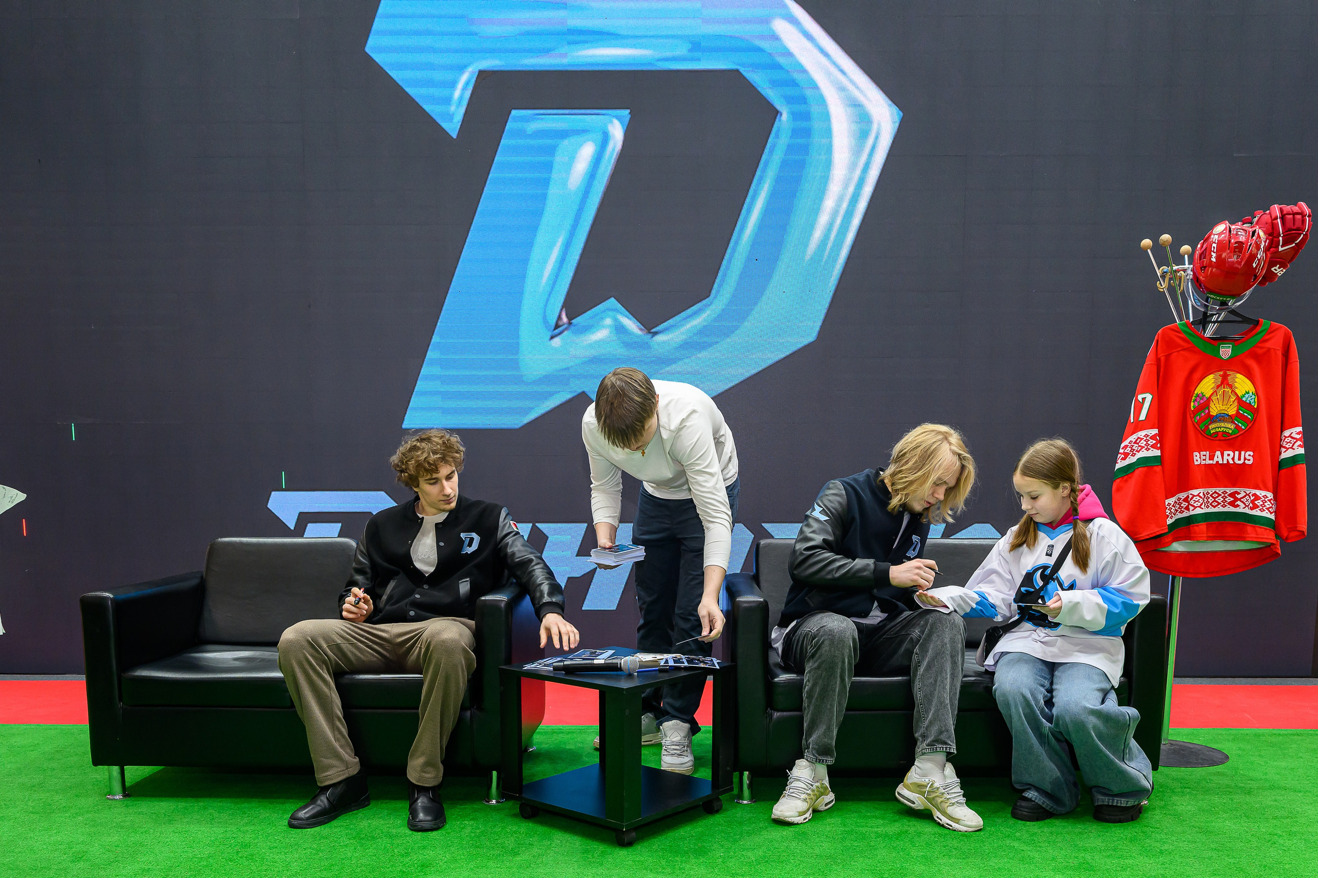 @hcdinamo.by. Фотоуслуги, услуги фотографа, фотографирование важных событий