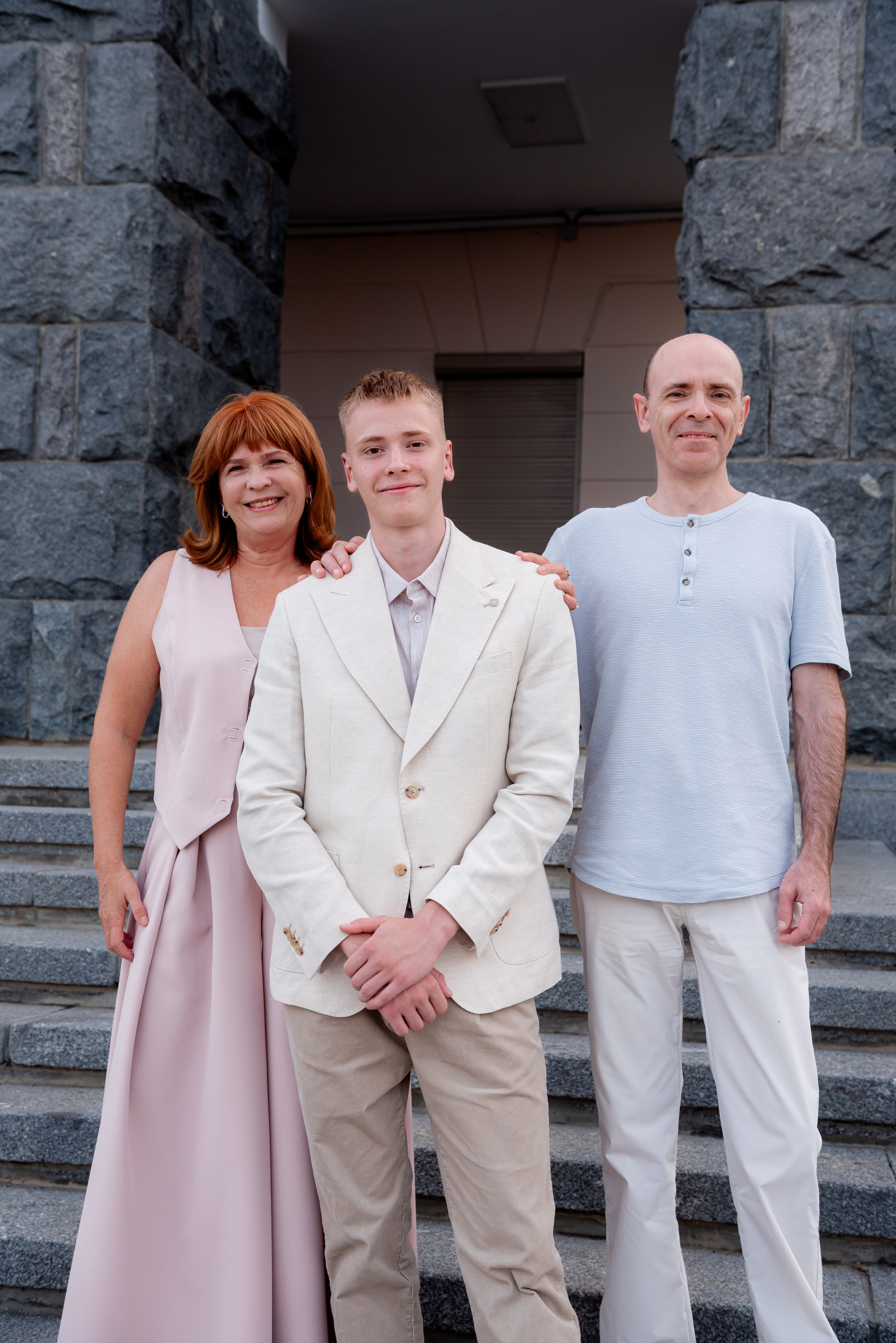 5 Лицей. Вручение и Банкет. Музкомедия и Сити Холл. Фотограф в Волгограде и Волжском Александр Горбань