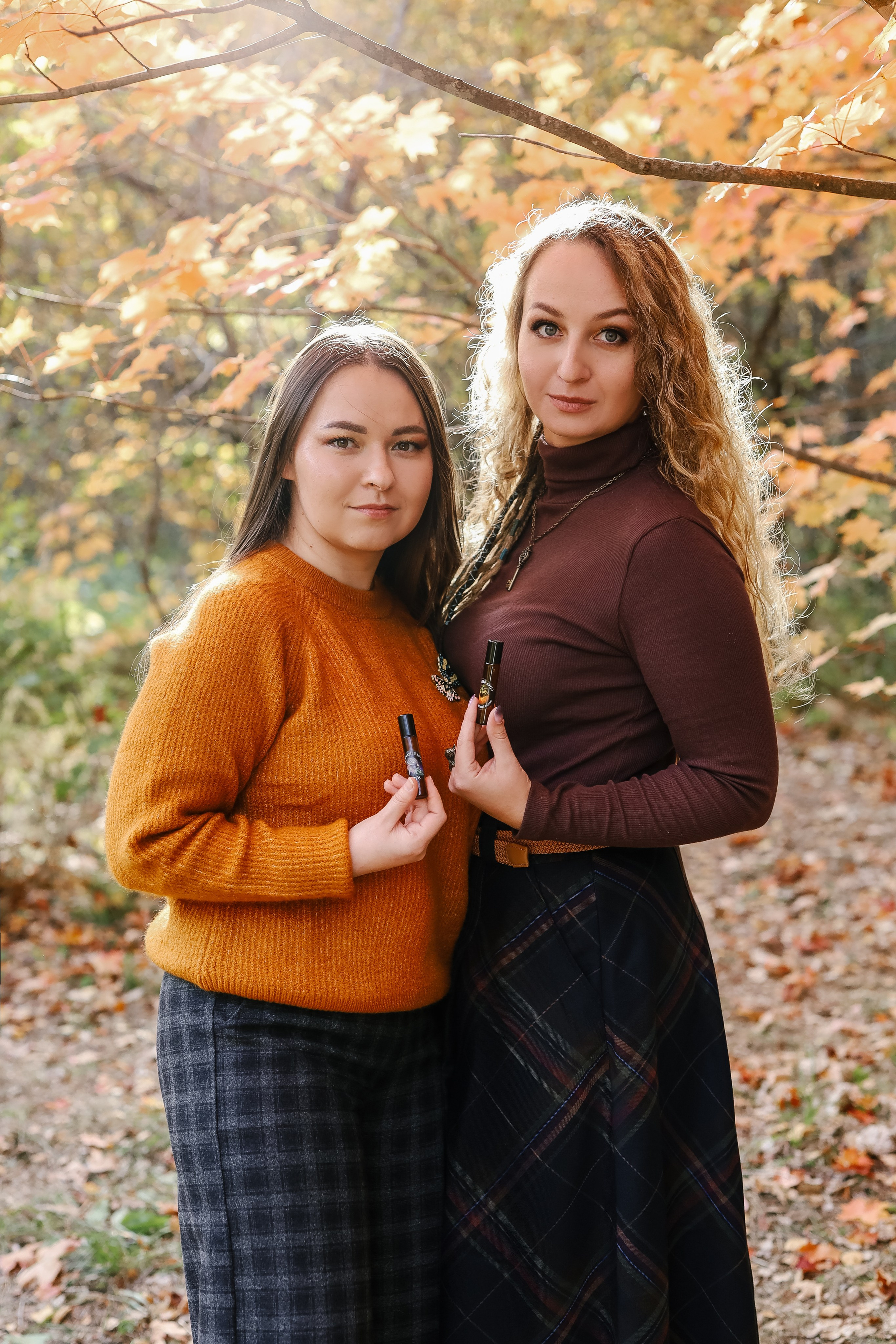 Контент для бренда духов «Мурчащий котел». Фотопродакшн продающего контента