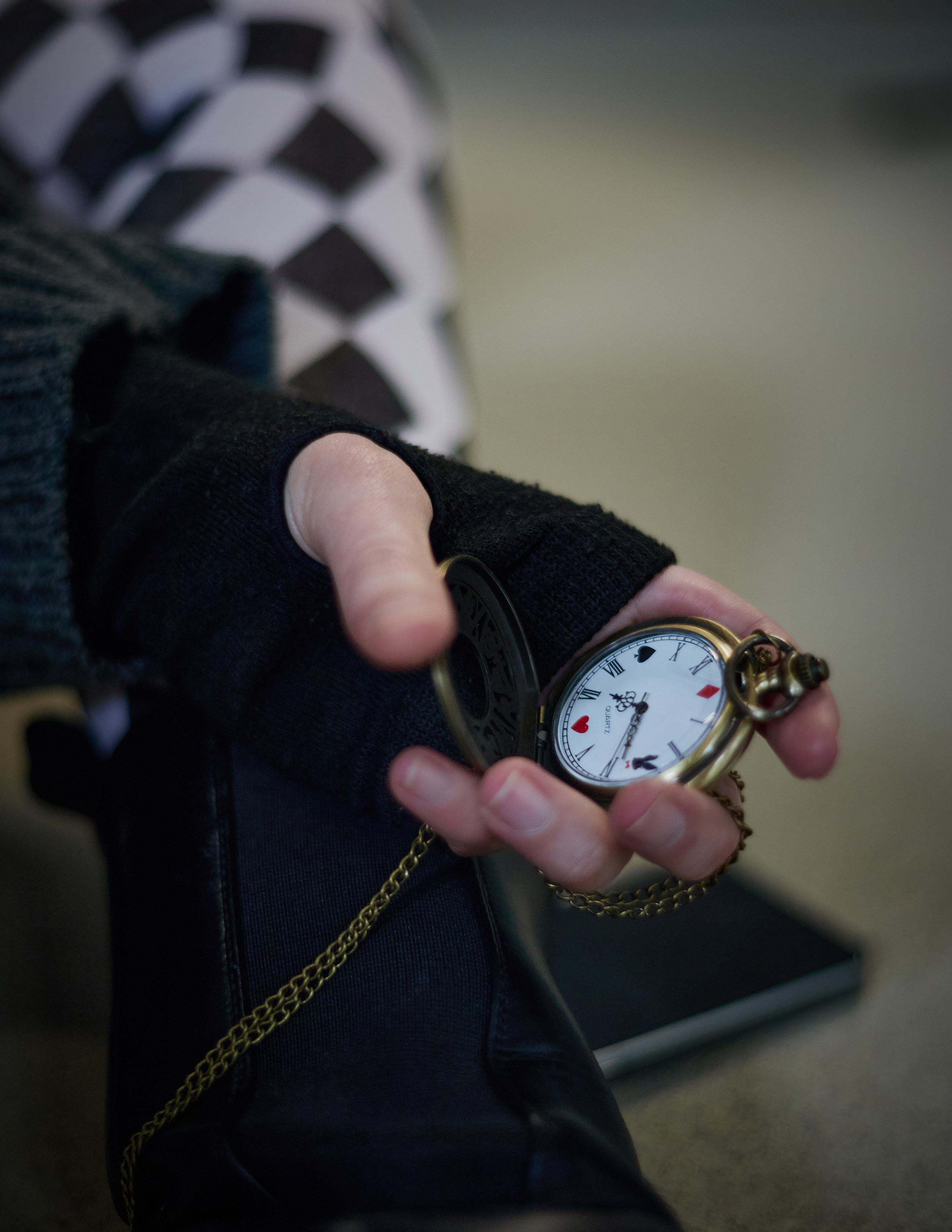 Алиса в стране телепортации. Фотограф в Южно-Сахалинске Гусаков Евгений