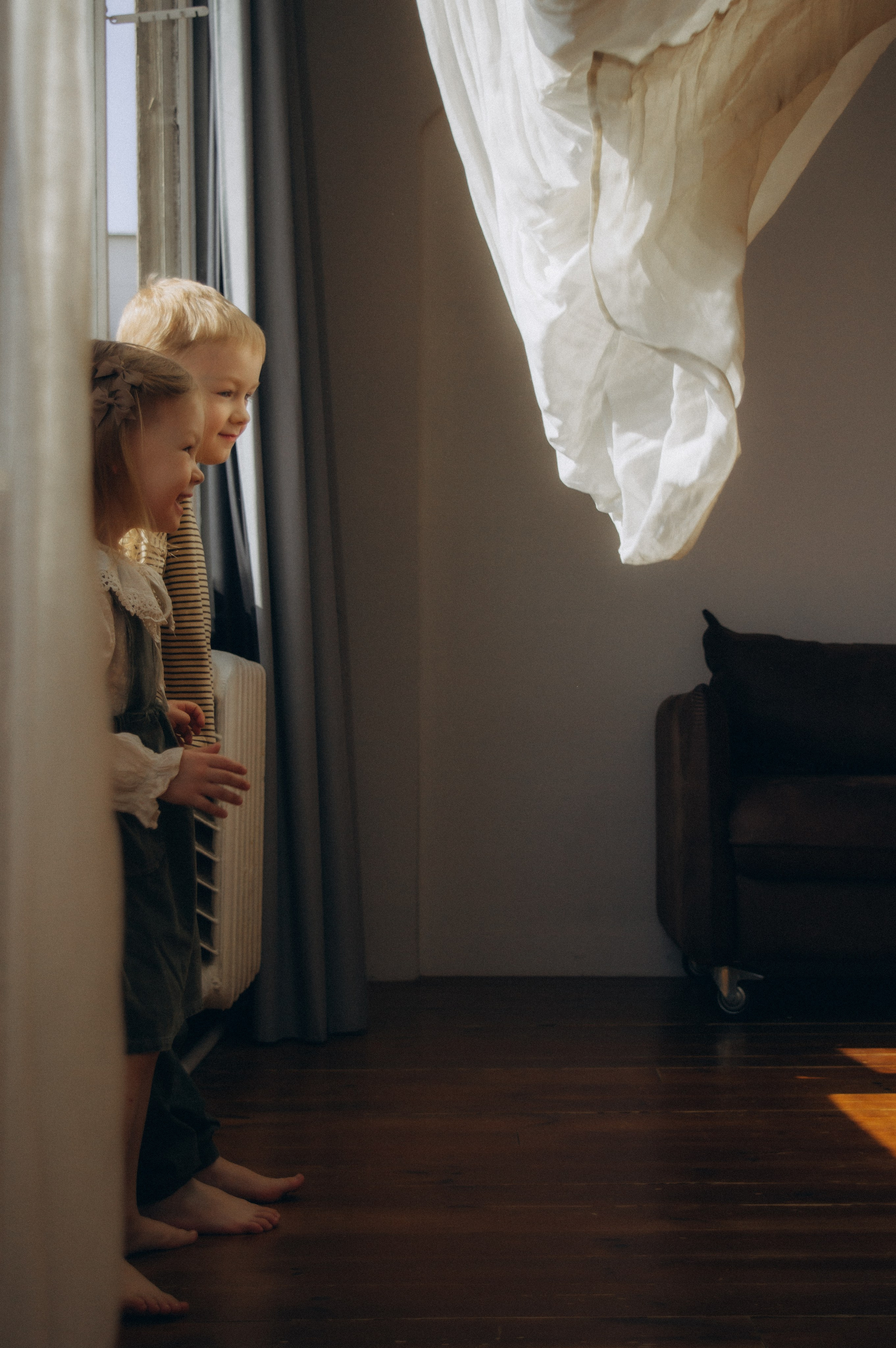 Любовь в воздухе. Семейная фотосессия в студии. Юлия Левада Семейный и женский фотограф