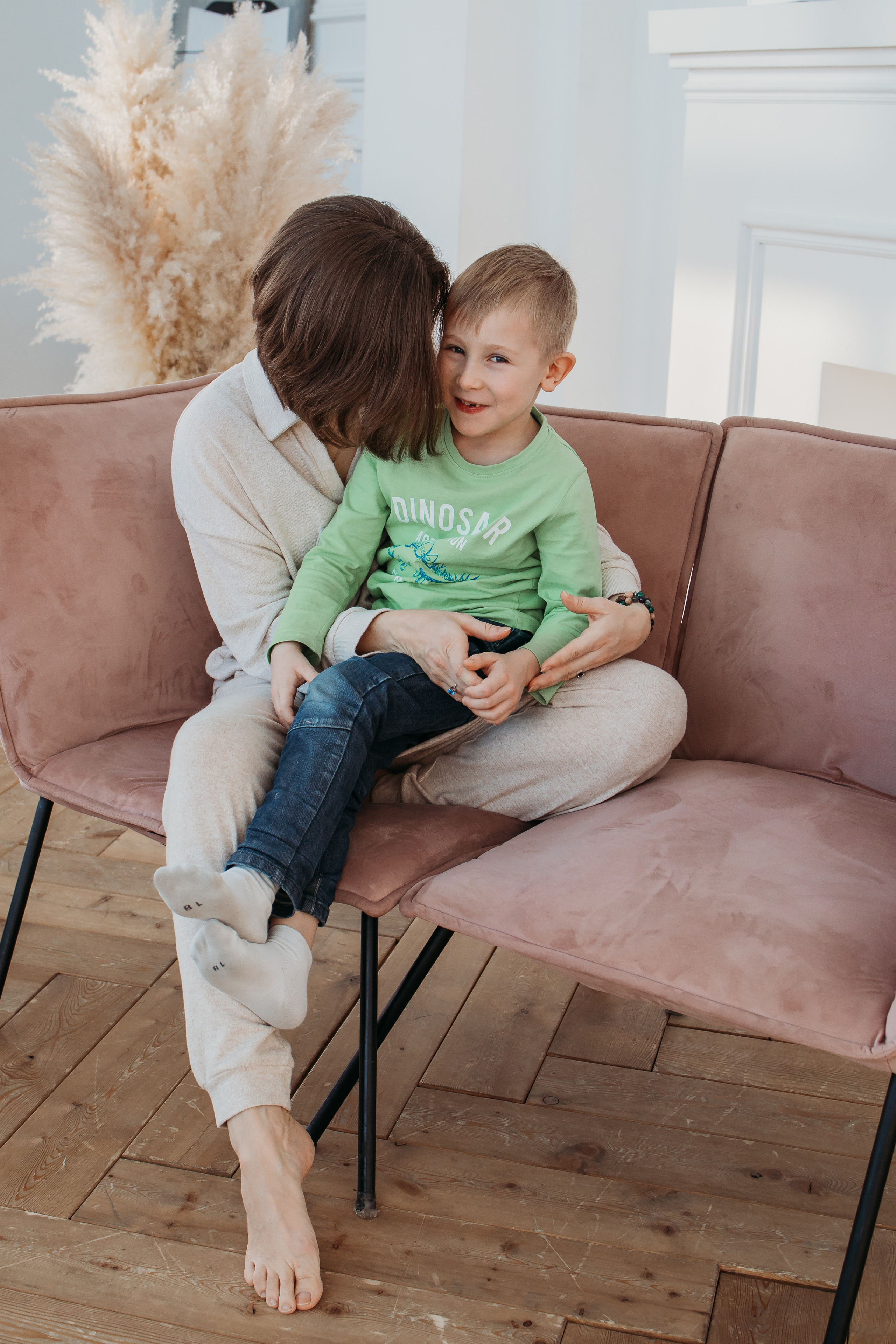 Семейная съемка в студии. Фотограф Людмила Смирнова. Фотокниги. Косулино. Екатеринбург