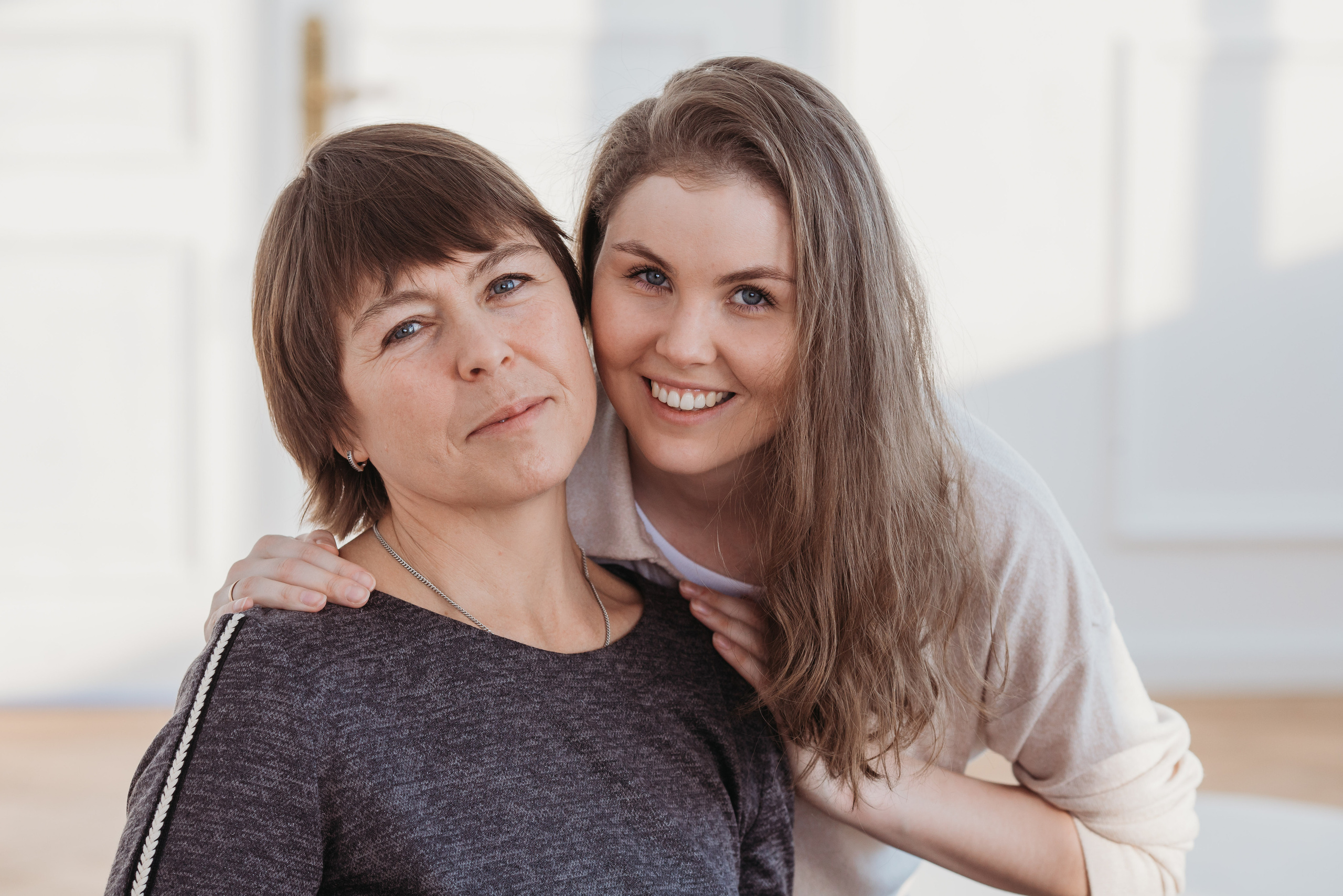 Семейная съемка в студии. Фотограф Людмила Смирнова. Фотокниги. Косулино. Екатеринбург