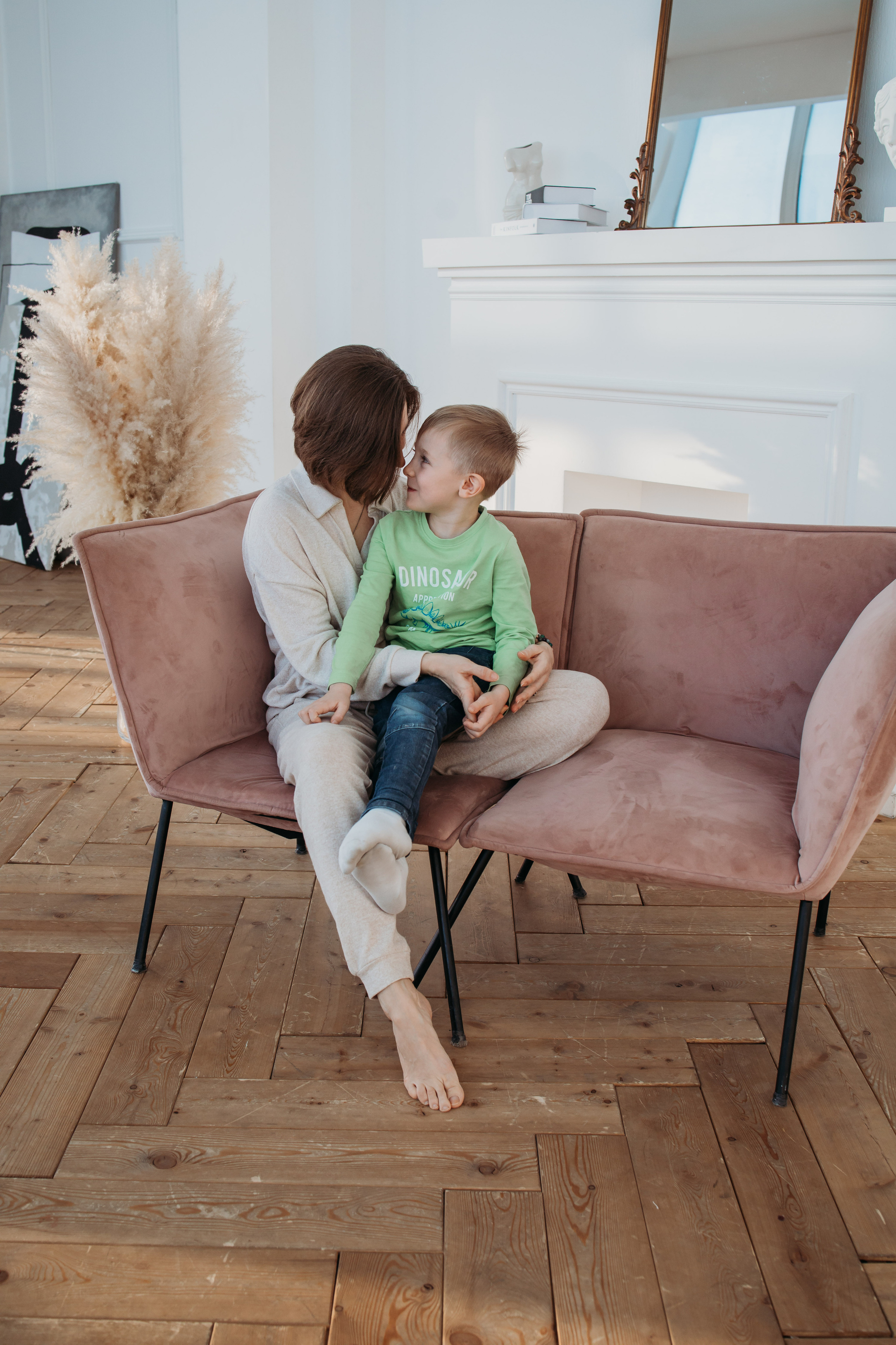 Семейная съемка в студии. Фотограф Людмила Смирнова. Фотокниги. Косулино. Екатеринбург