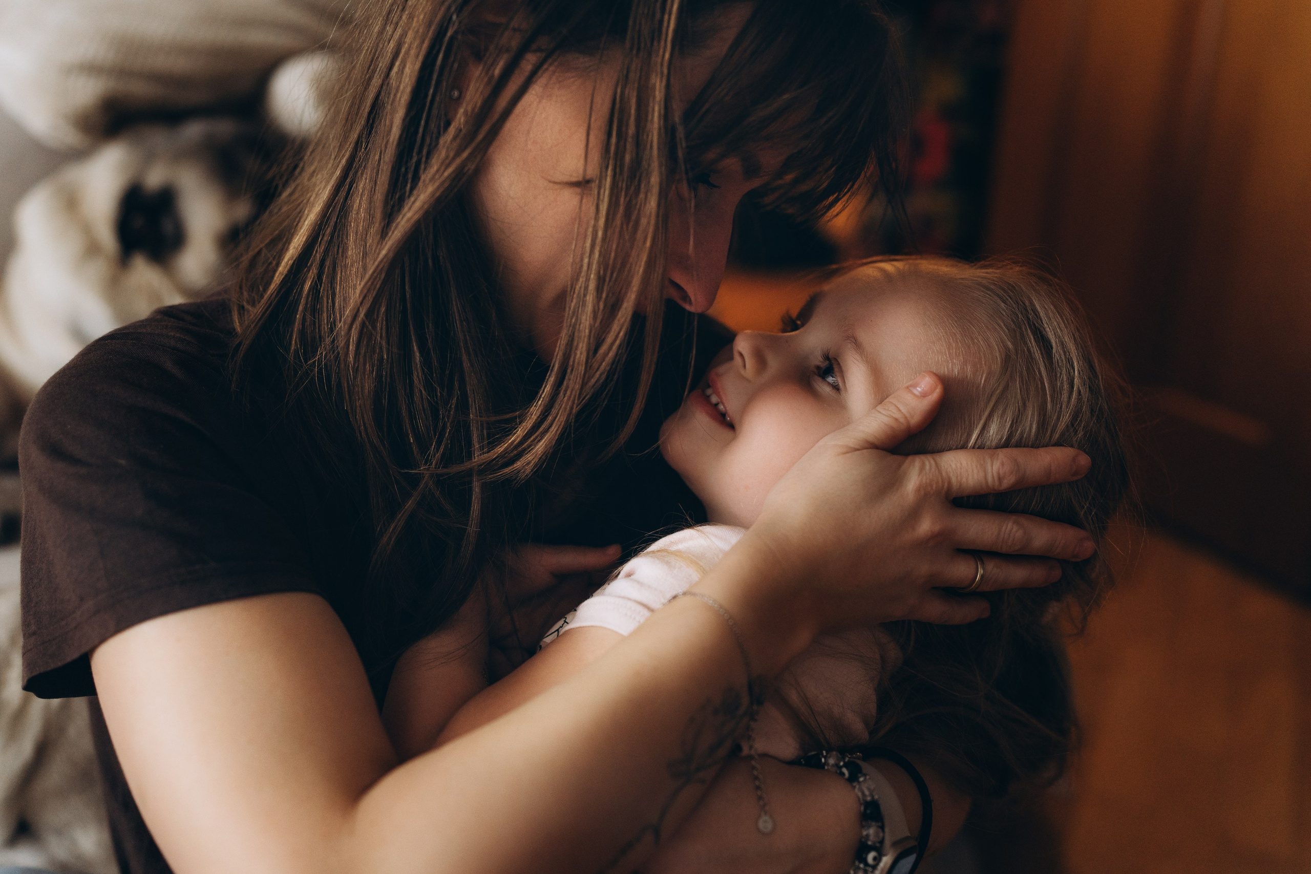 Уютная домашняя фотосессия Любы Димы Веры и Алины. Детский, семейный и ньюборн фотограф в Москве Юлия Шуарт