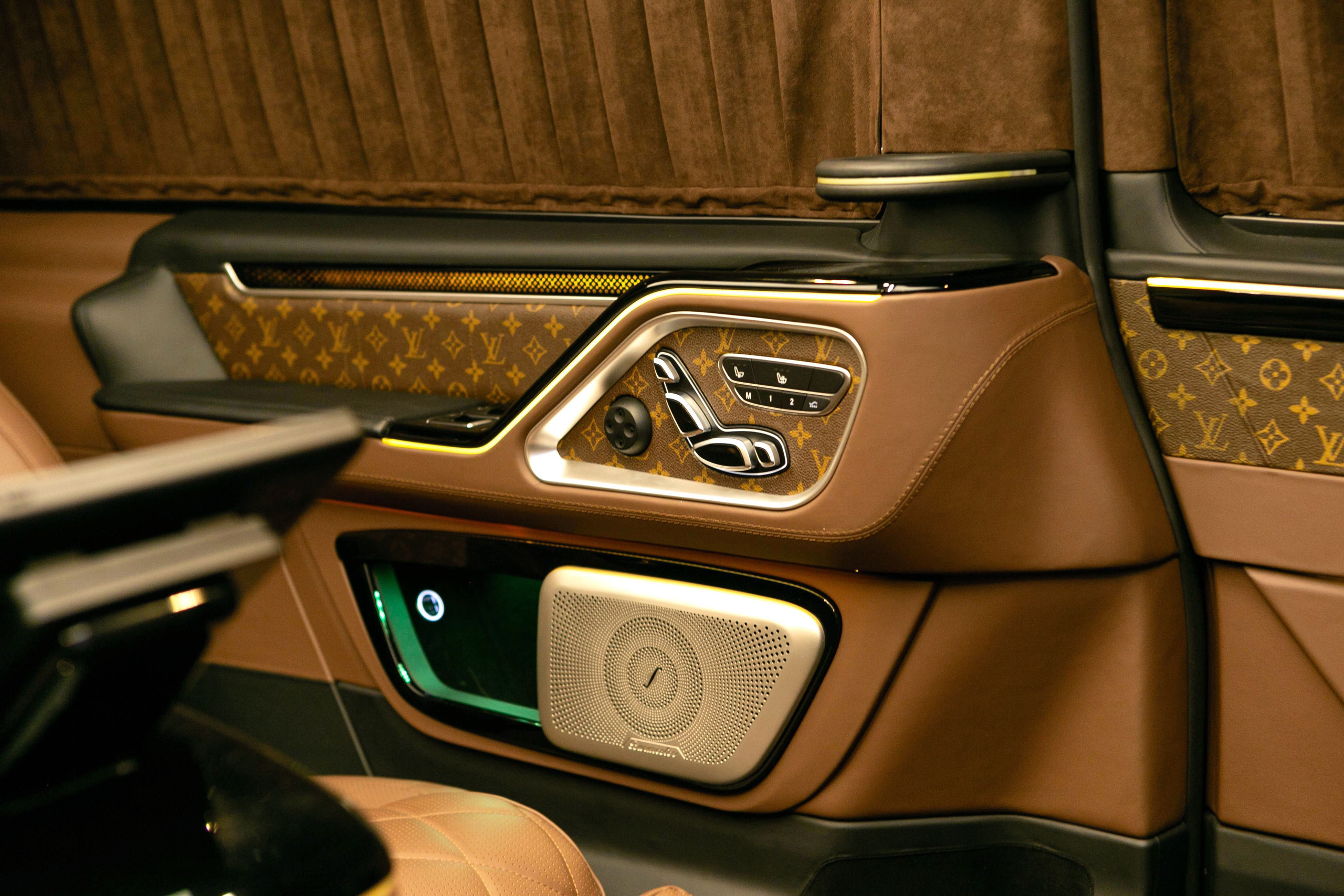 Фотосъемка V-class louis Vuitton в Москве. Фотограф | Михаил Буш Смоленск