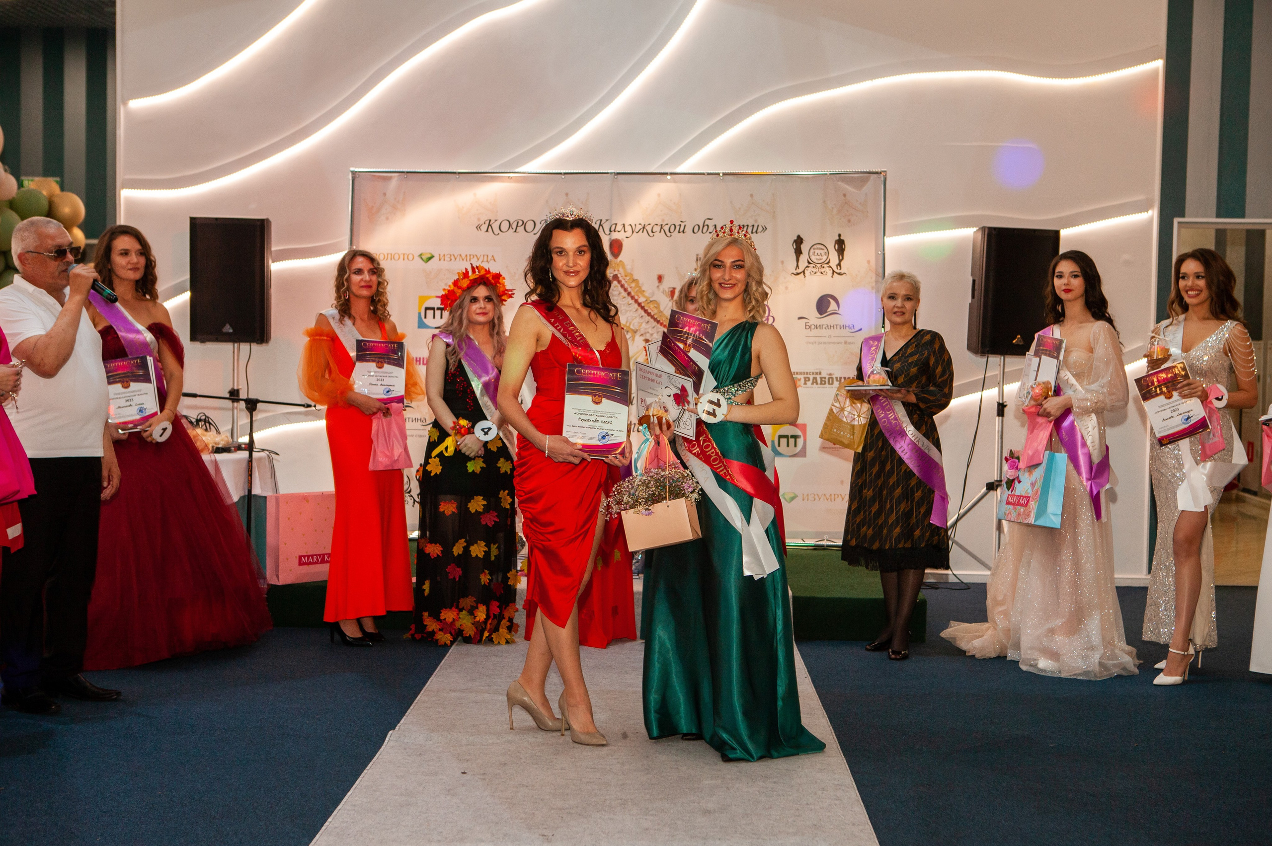 Королева Калужской области. Репортажный, семейный, свадебный, портретный фотограф