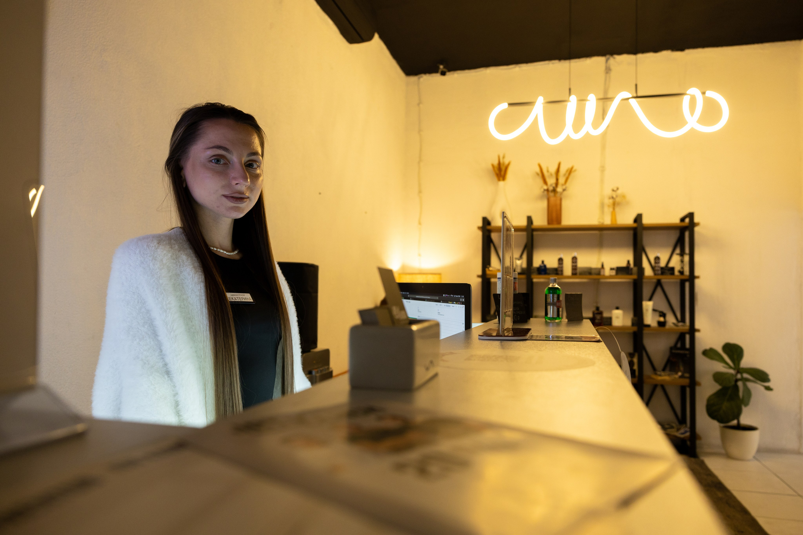 Барбершоп Jet Black 2. Репортажный фотограф Санкт-Петербург | Роман Карбышев