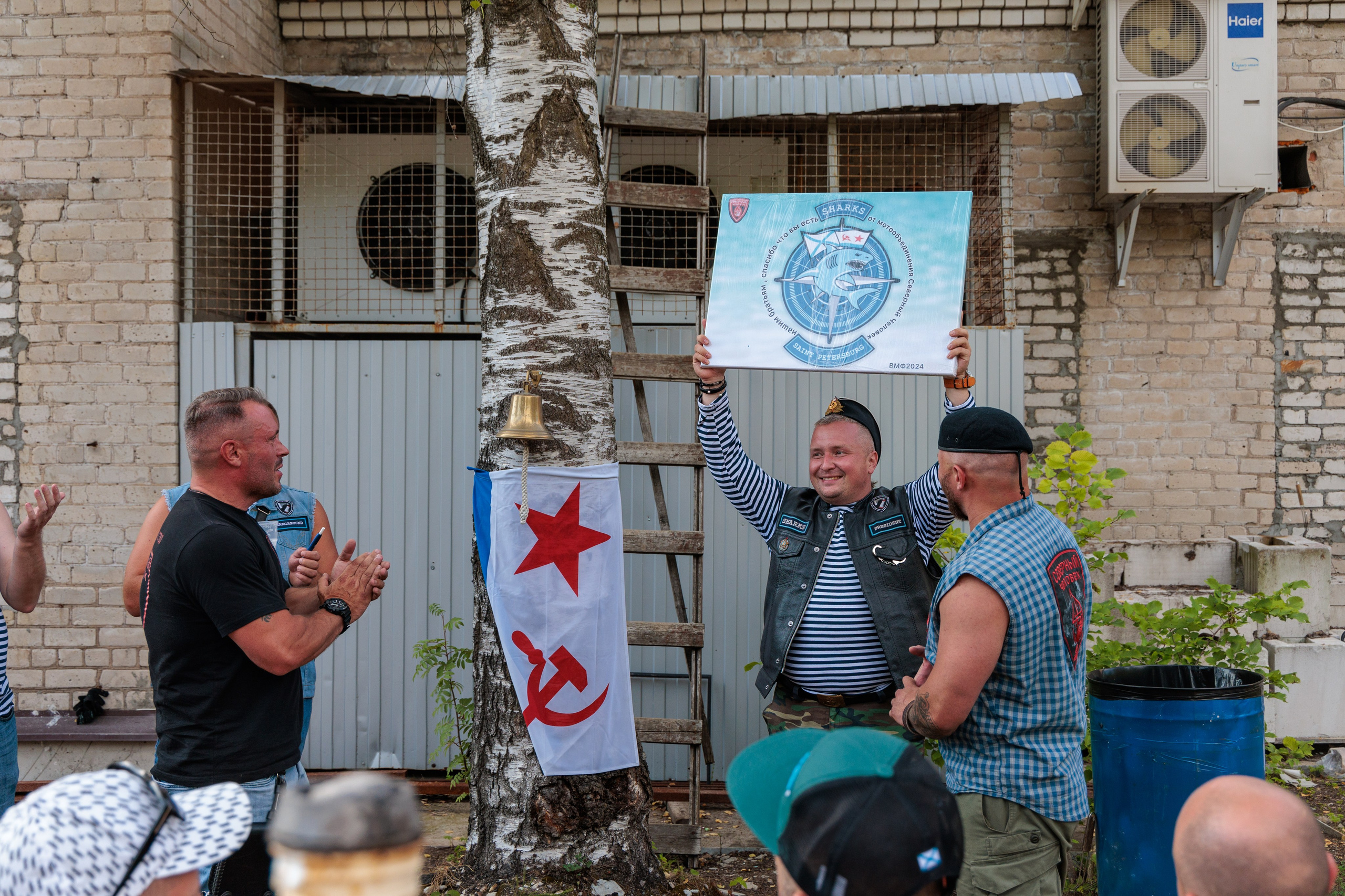 День ВМФ с мотоклубом 28.08.24. Репортажный фотограф Санкт-Петербург | Роман Карбышев