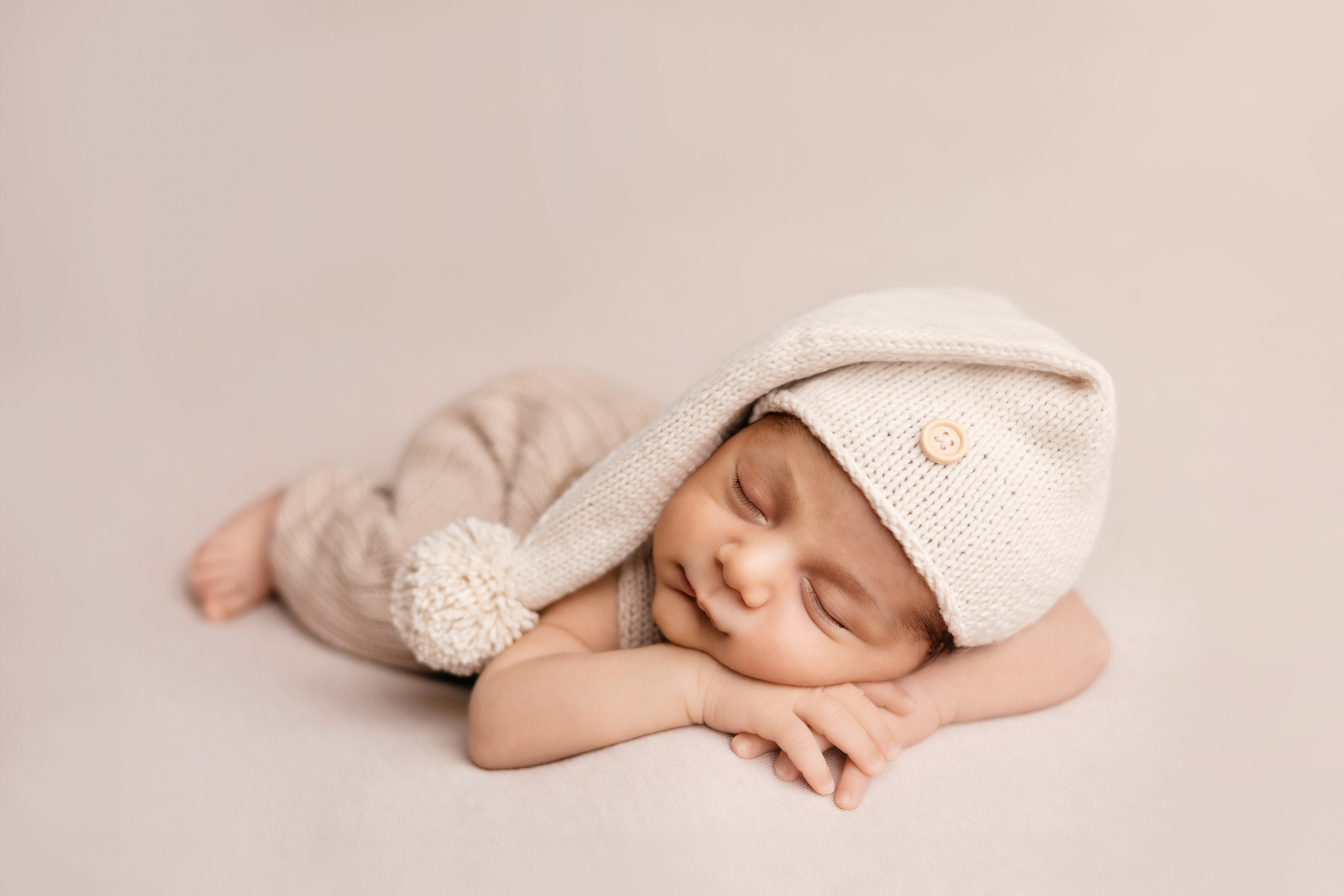 Фотограф новорожденных в Москве Кристина Левит