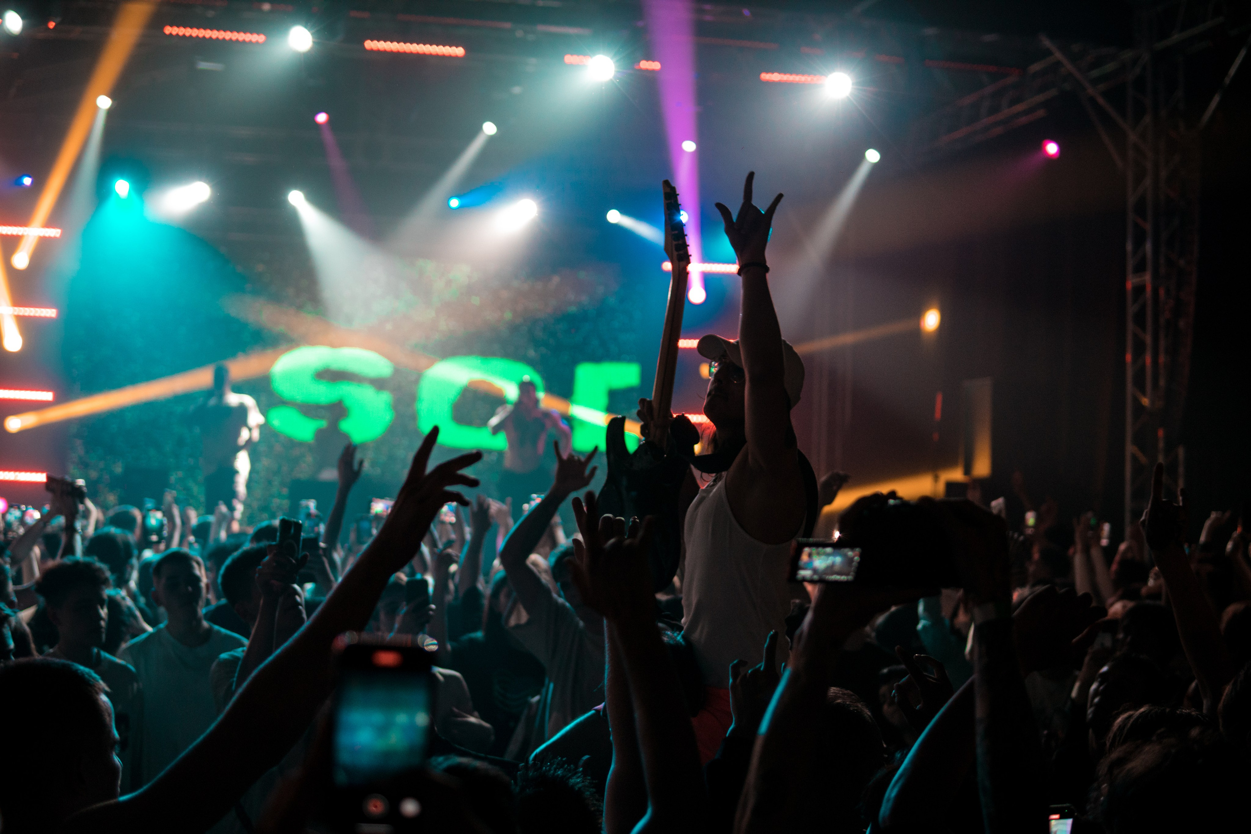 Концерт SODA LUV. Фотограф в Ростове-на-Дону Игорь Апасеев