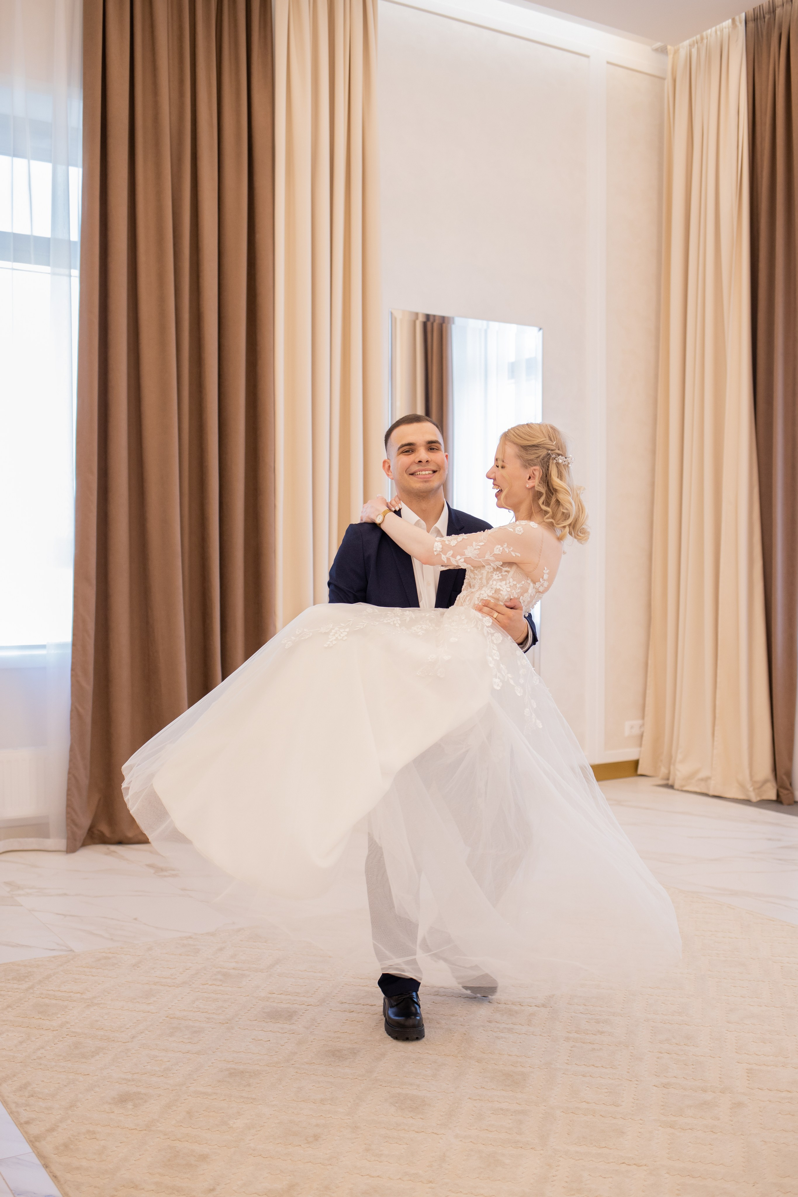 Руслан и Анастасия. Главная