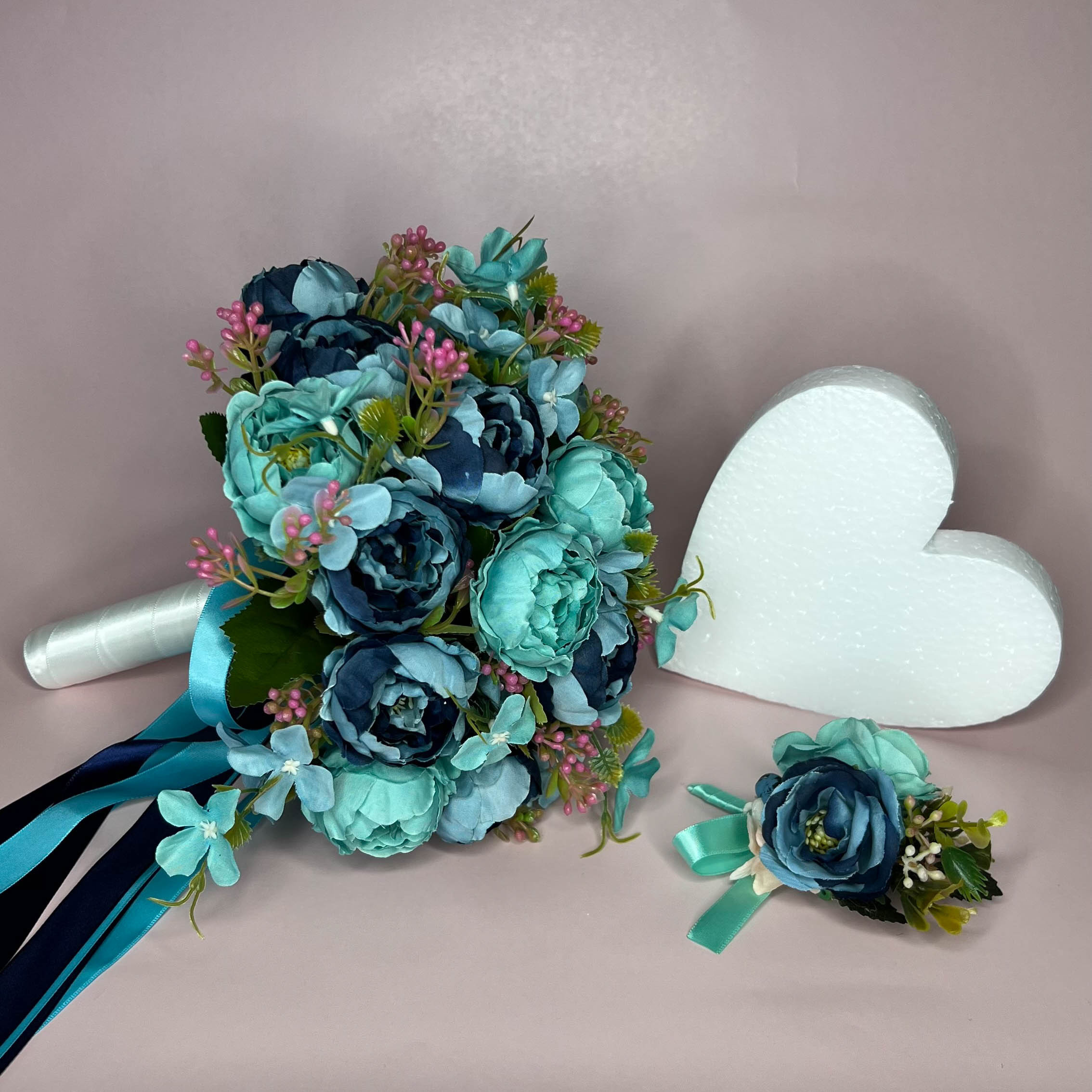 Букеты и бутоньерки. Professiional photographer in Turkey