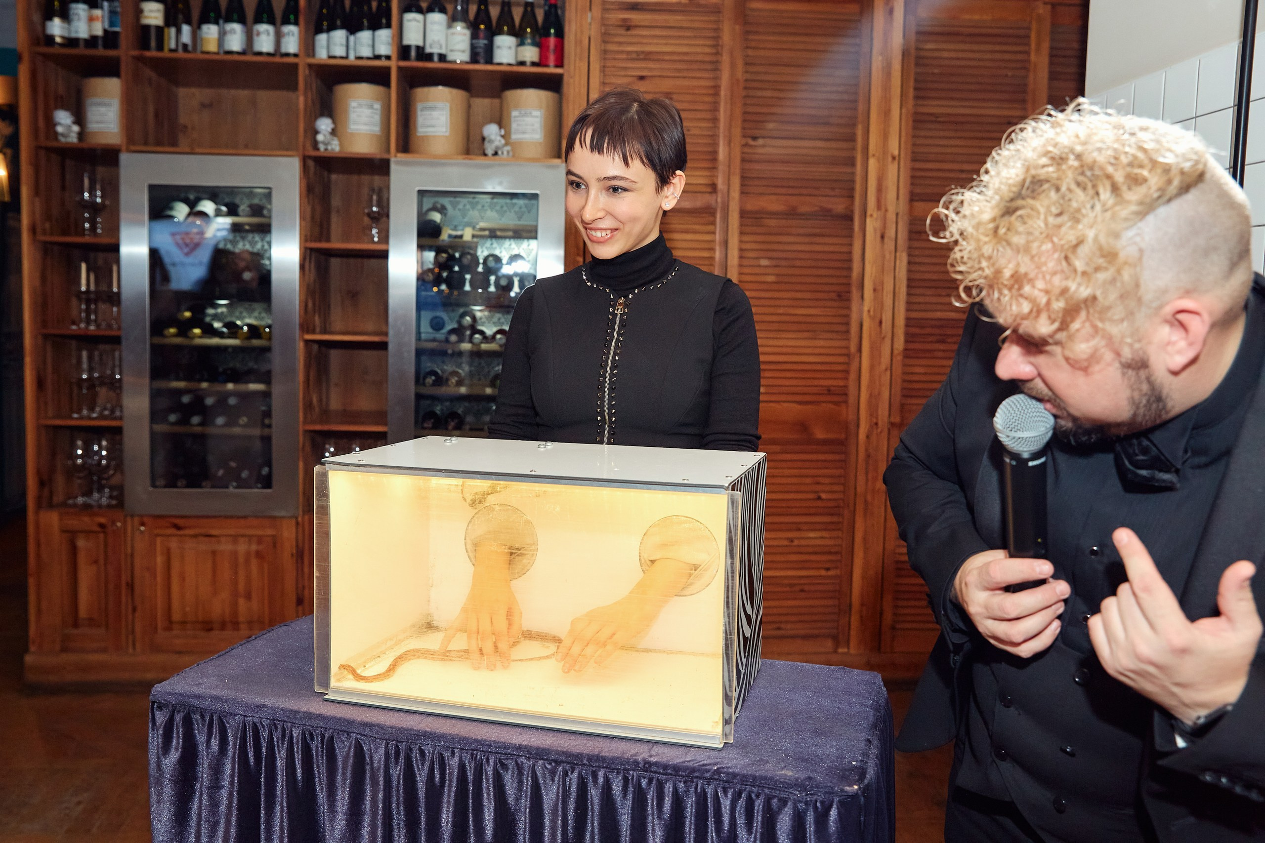 Компании Miraitech-Mavstech / Ресторан MUKKA. Антон Артюшин, портретный фотограф. Москва