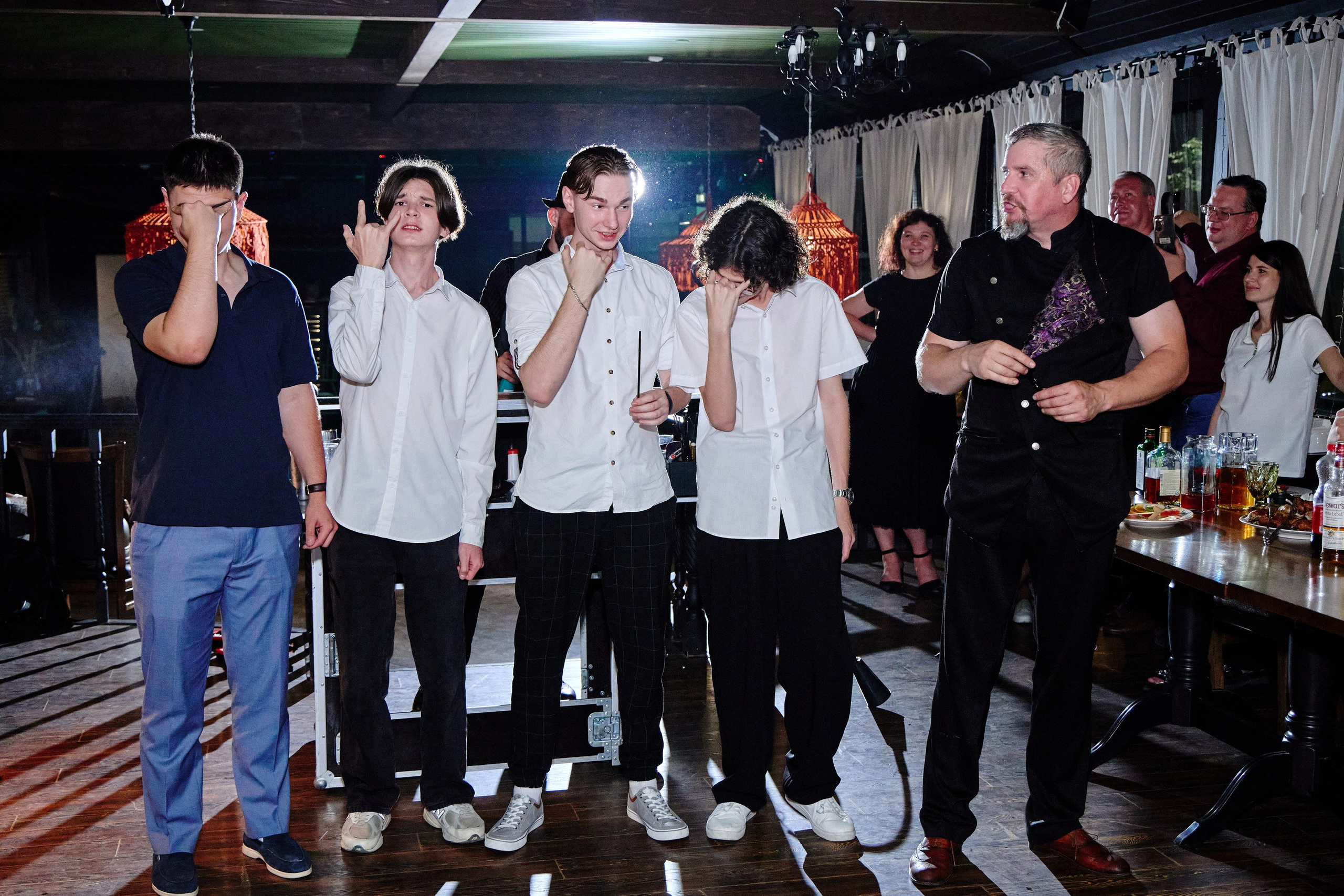 Выпускной 35 Сош. Фотограф Выпускные альбомы Таганрог Сергей Коробченко