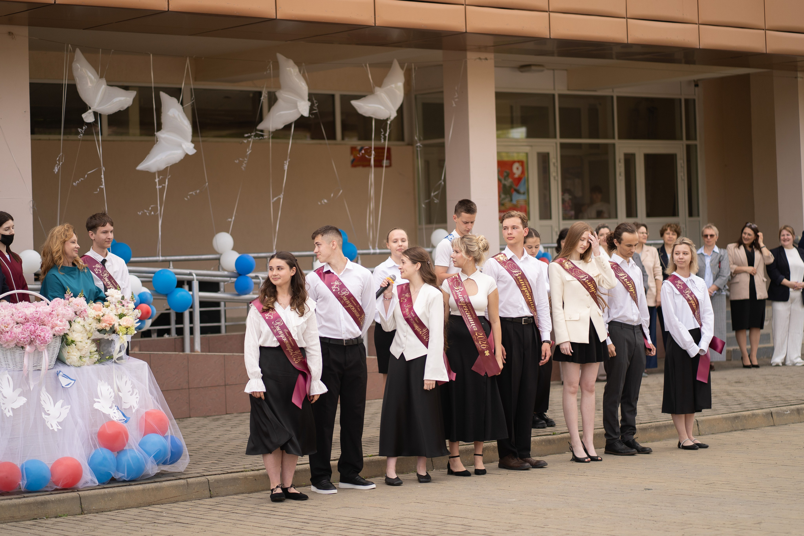 Последний звонок. Детский и семейный фотограф в городе Краснодар Надежда Ермак