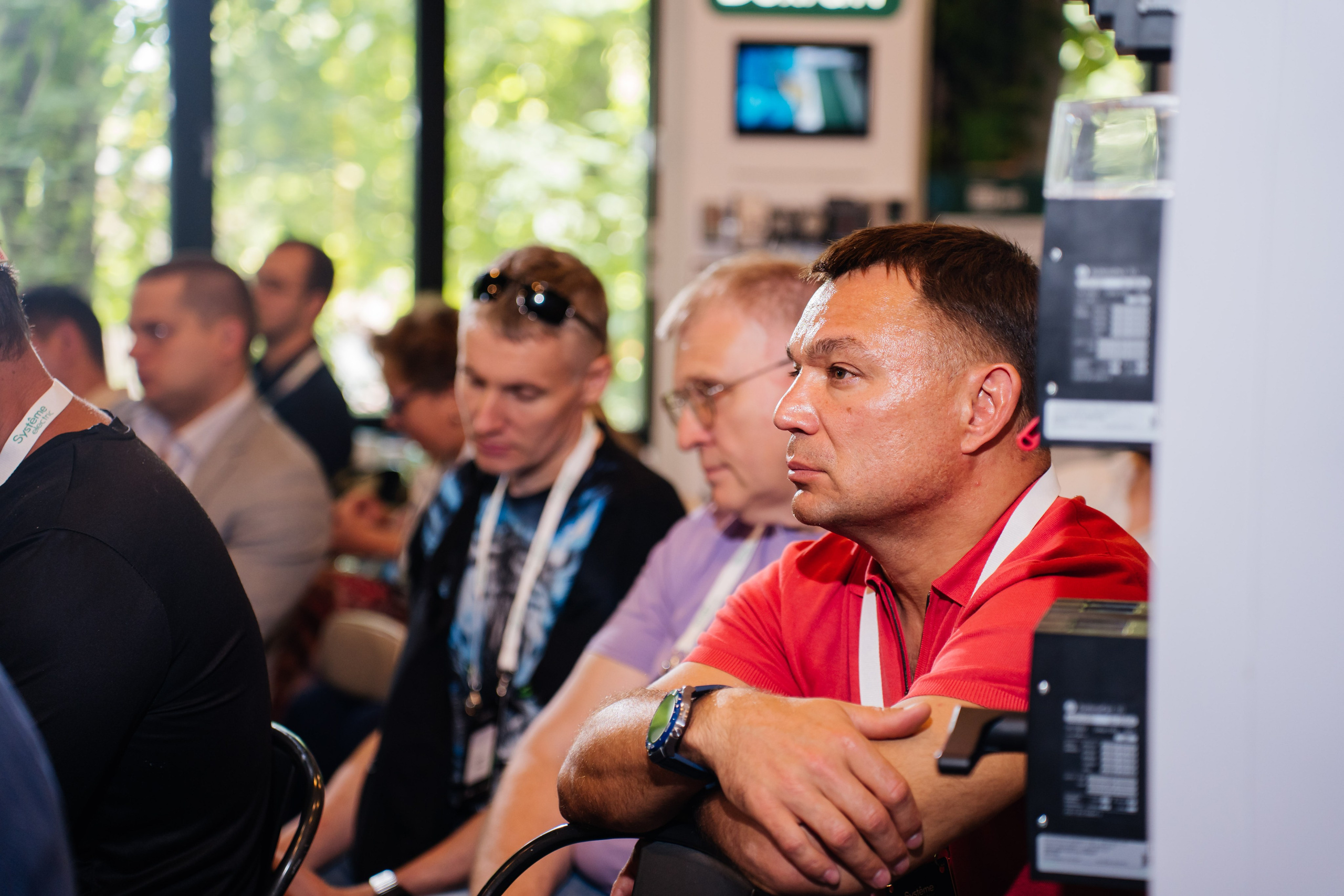 Systeme Electric. Видеограф и Фотограф в Челябинске Ксения и Владимир Рюмины