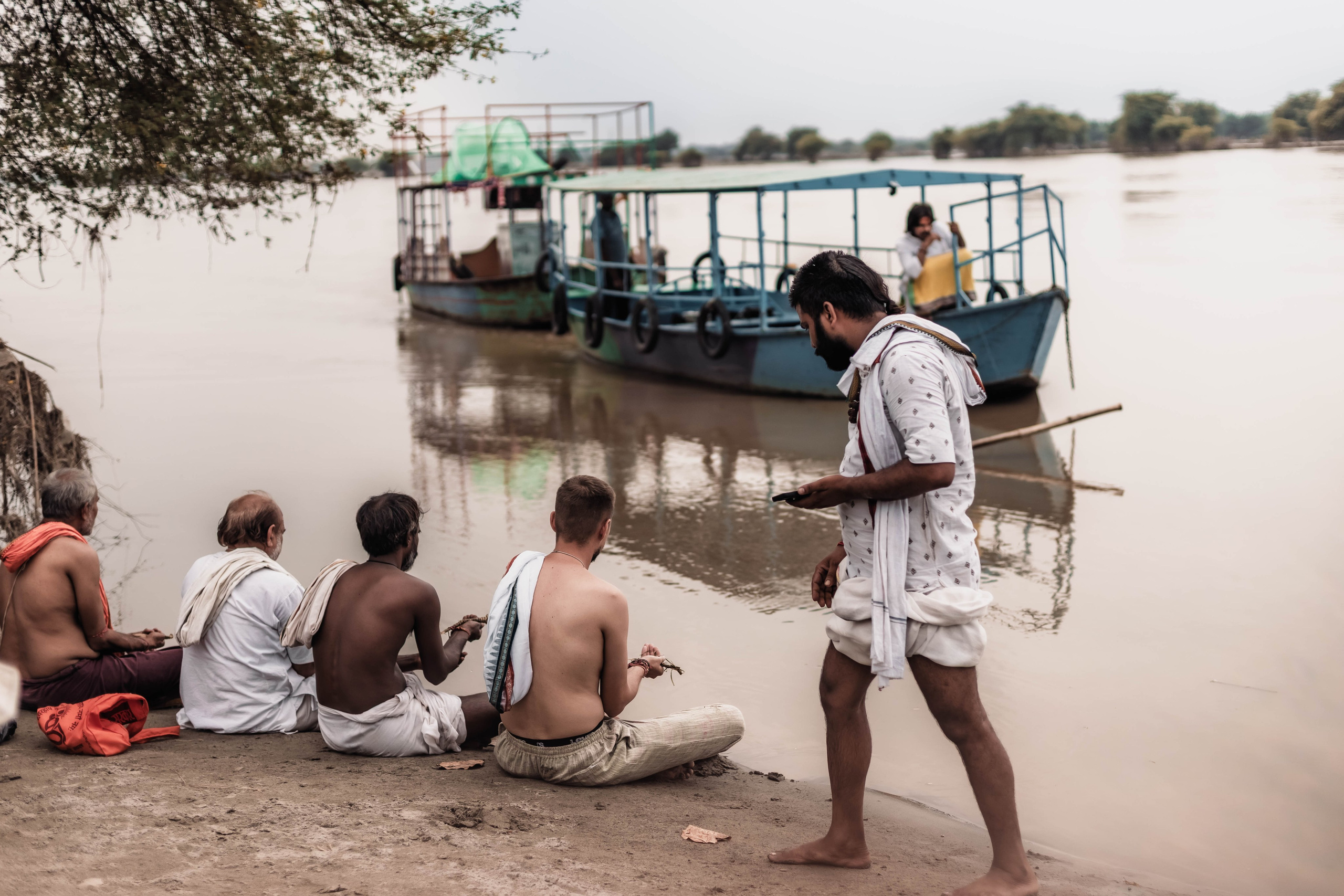 Pitri Paksha yagyas & poojas Devraha Baba ji ashram. Mariam Bagdasaryan