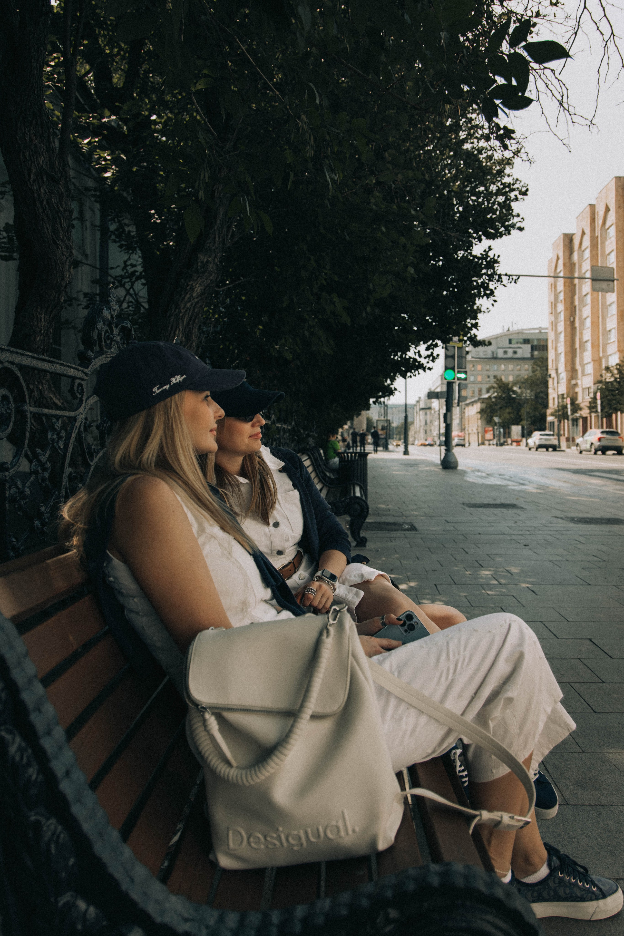 Прогулка Лиза и Марина. Фотограф lifestylе в Москве Пшеничная Анастасия