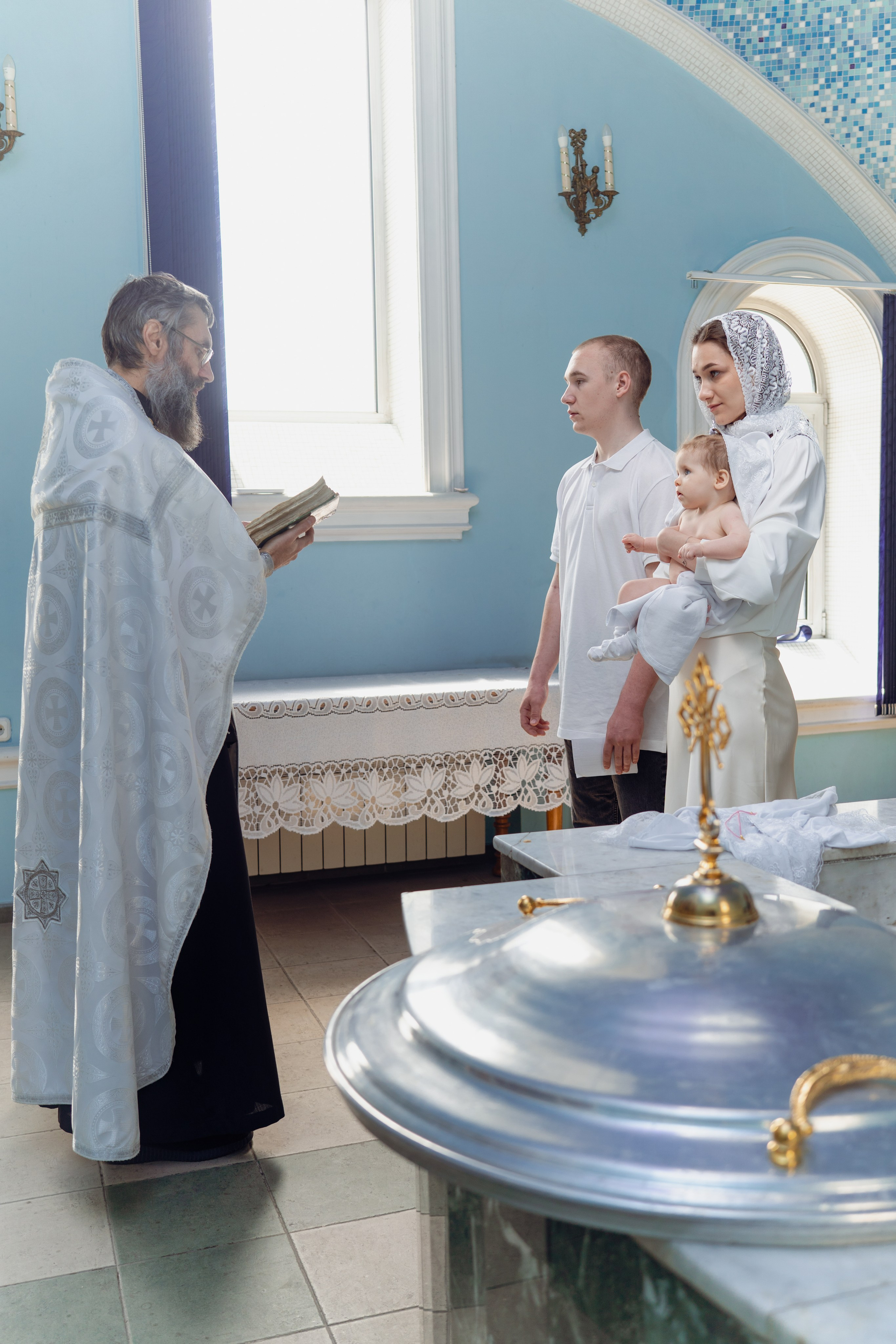Съёмка таинства крещения. Фотограф в Волгограде и Волжском Анастасия Кальдина