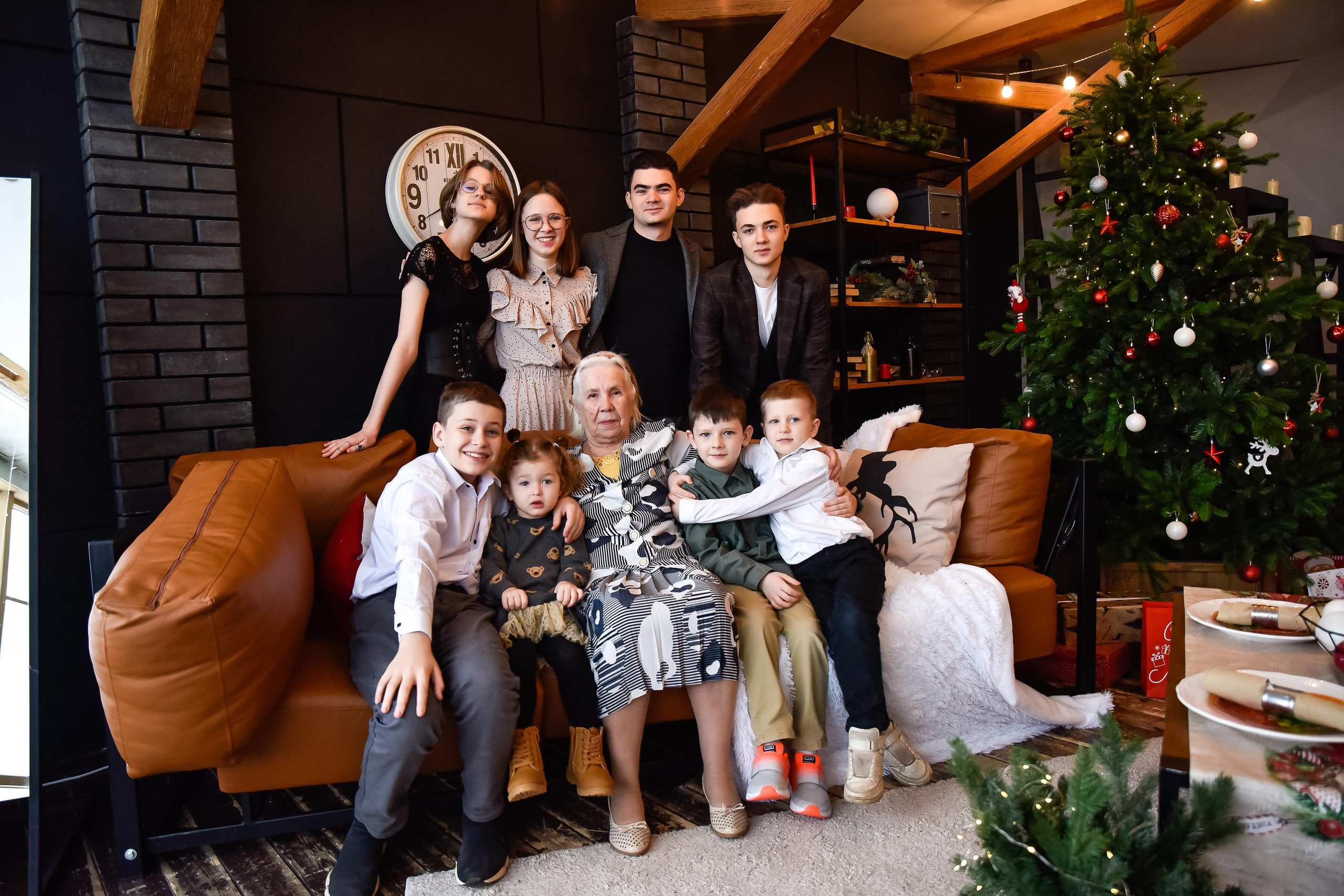 Большая семья