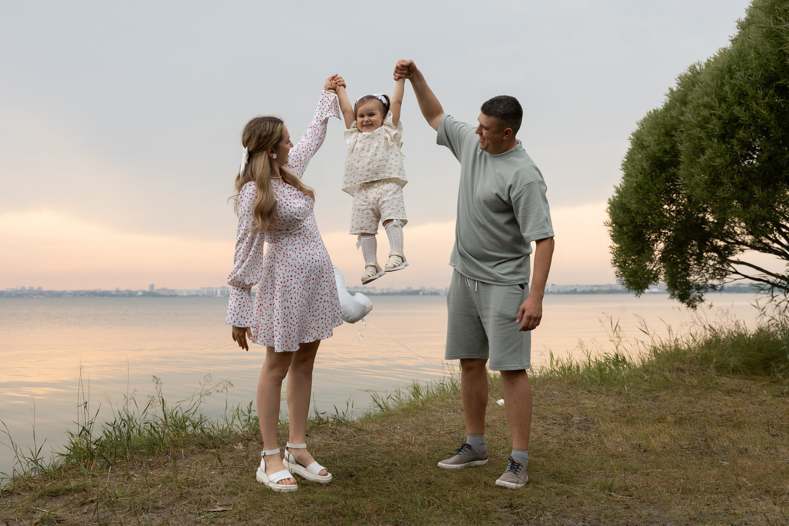 Денис, Наталья и София. Семейный и свадебный фотограф в Челябинске Мария Леонтьева