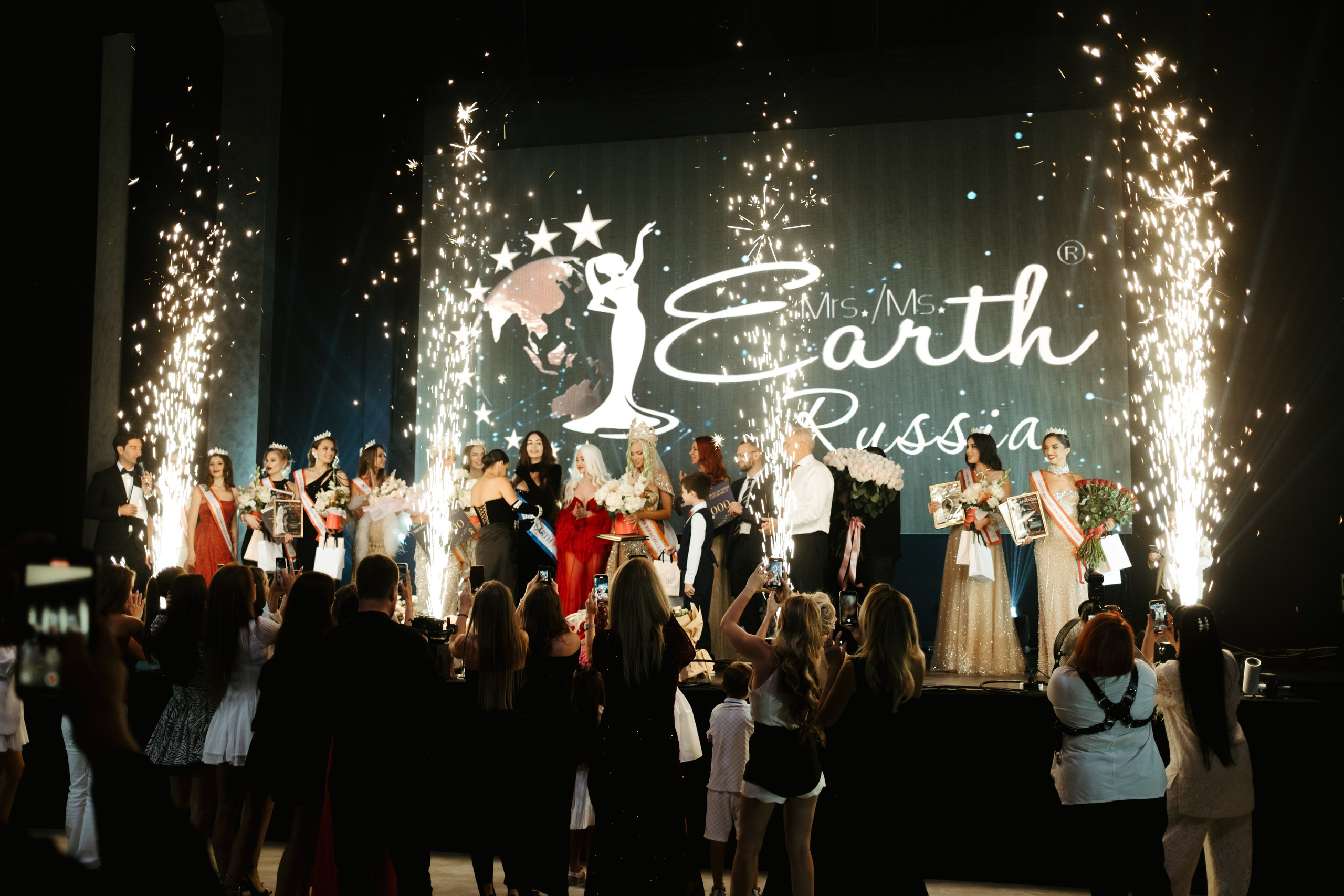 Мисс и Миссис Россия Земли Краснодар 2025 программа. Свадебный и репортажной фотограф Денис Ожигин в Краснодаре и Краснодарском крае