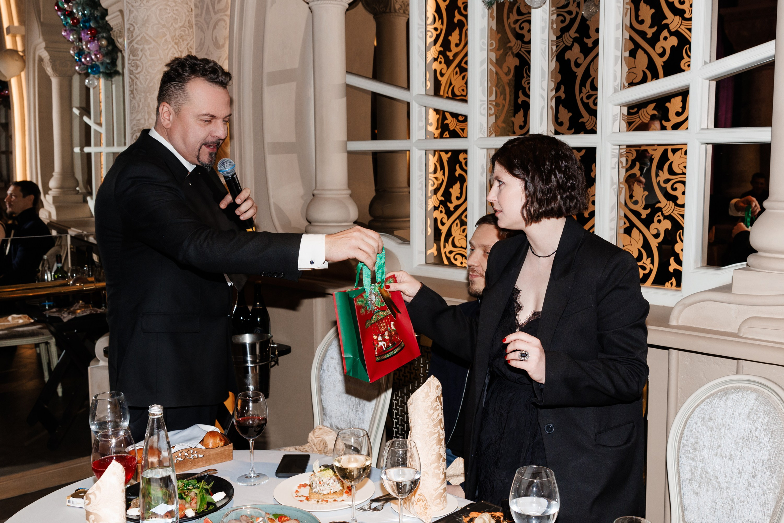 Новогодний корпоратив в ресторане Тройка. Фотограф в Санкт-Петербурге — Сергей Петров