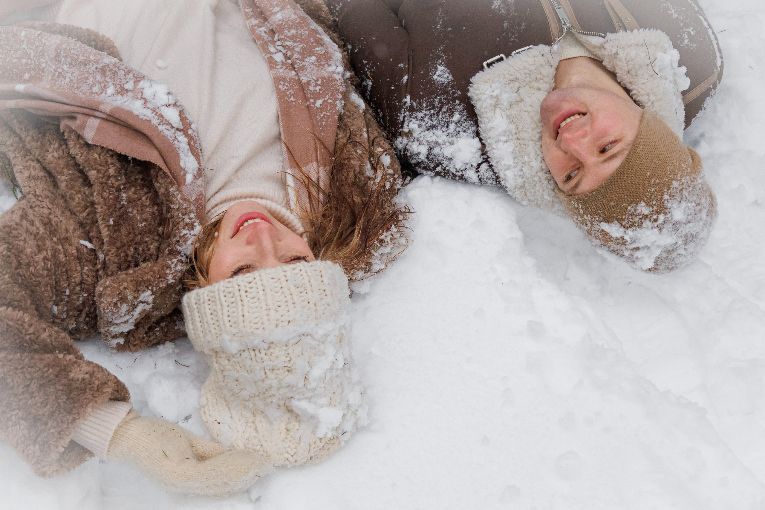 Александра и Александр. Зимняя фотоистория любви в парке. Портретный фотограф Панферова Регина г. Санкт-Петербург, г. Казань