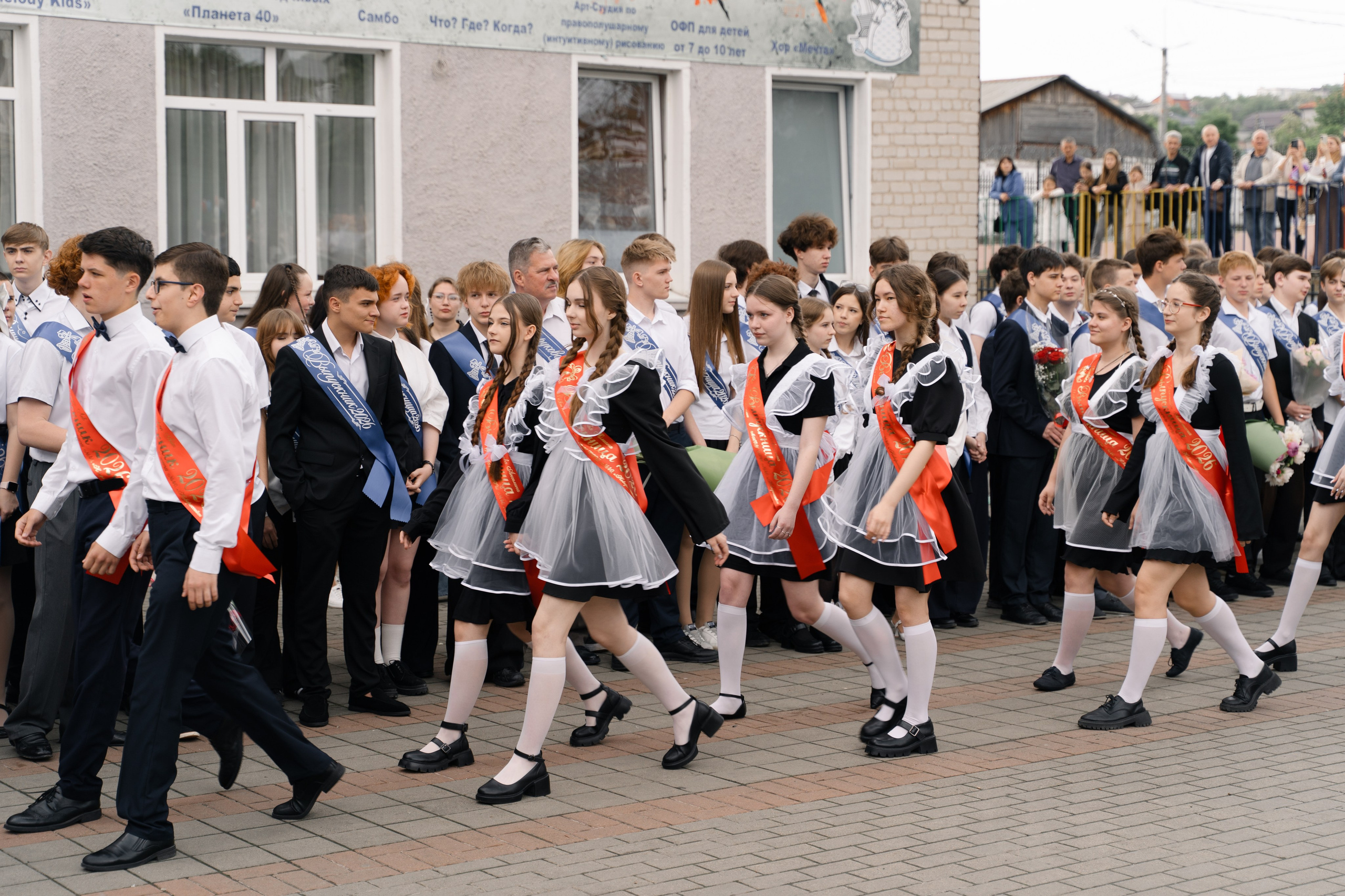 40 Школа последний звонок 2026. Выпускные альбомы Натальи Бутко: Новороссийск, Анапа, Геленджик