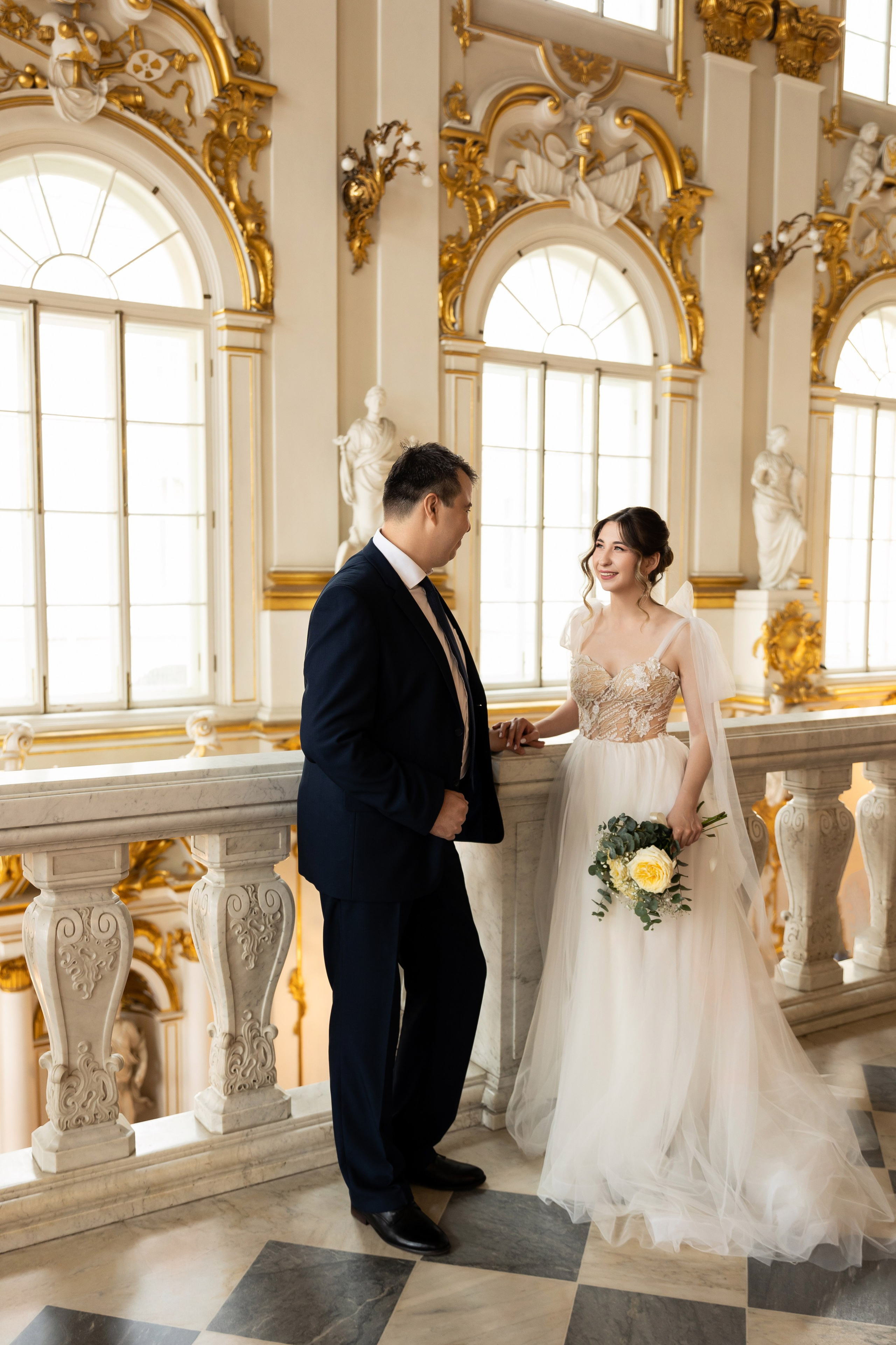 Свадебная фотосессия в Эрмитаже. Семейный и свадебный фотограф в Санкт-Петербурге Татьяна Швыкова