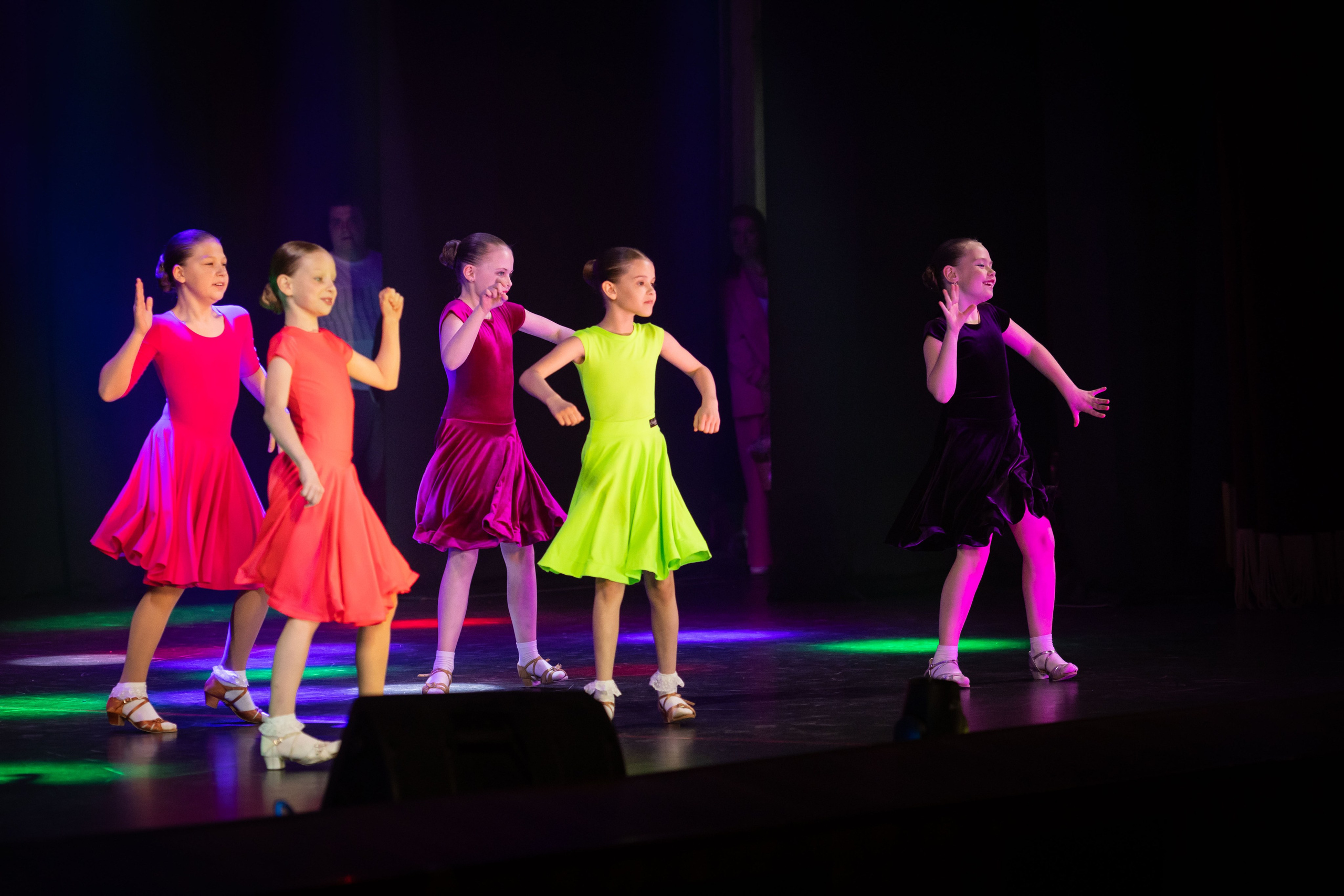 Дк Воровского отчетный концерт. Семейный и детский фотограф Анна Петракова