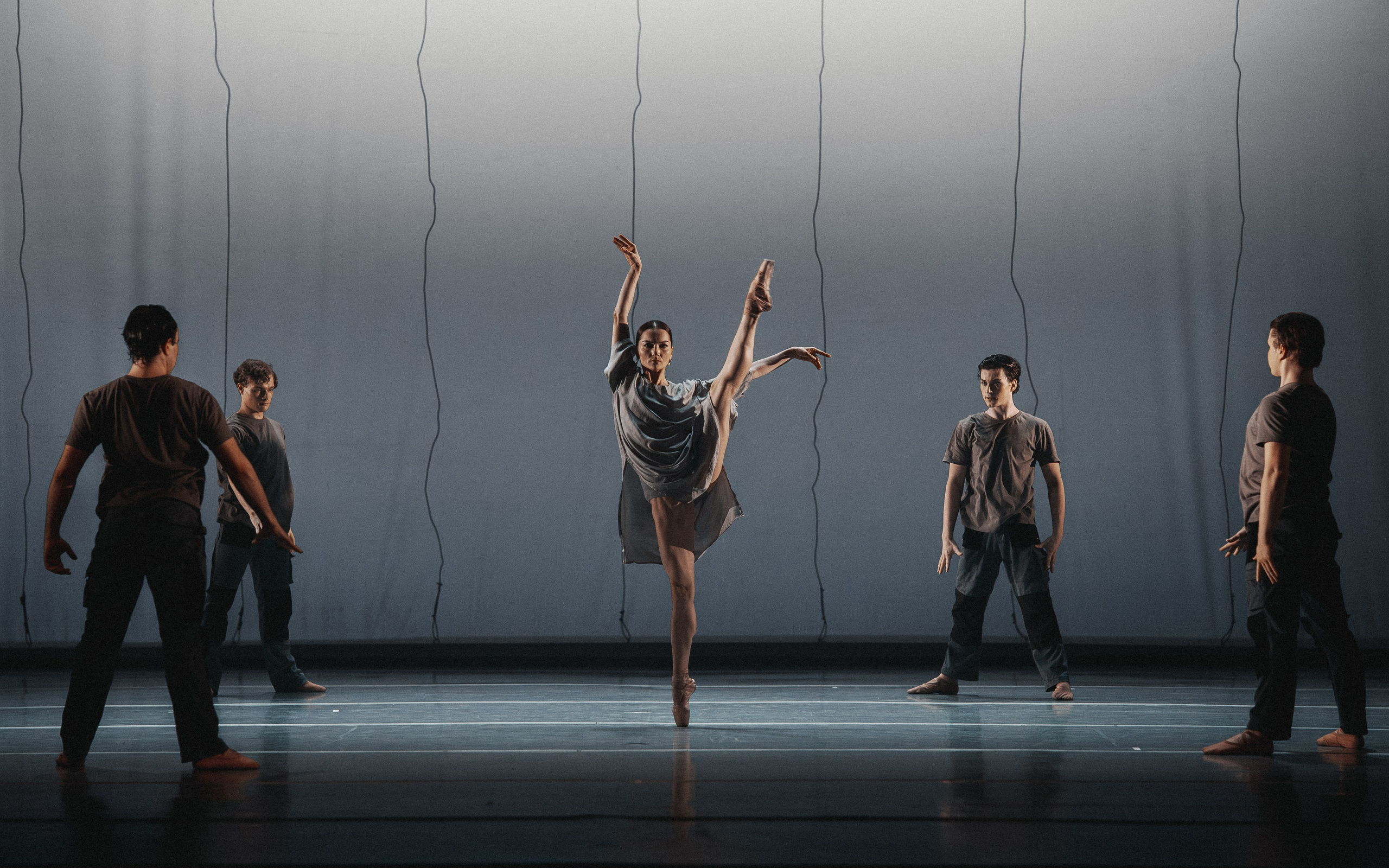 Балет «Симфонические танцы» — хореограф Данил Салимбаев. Театральный фотограф в Санкт-Петербурге Дмитрий Скареднов