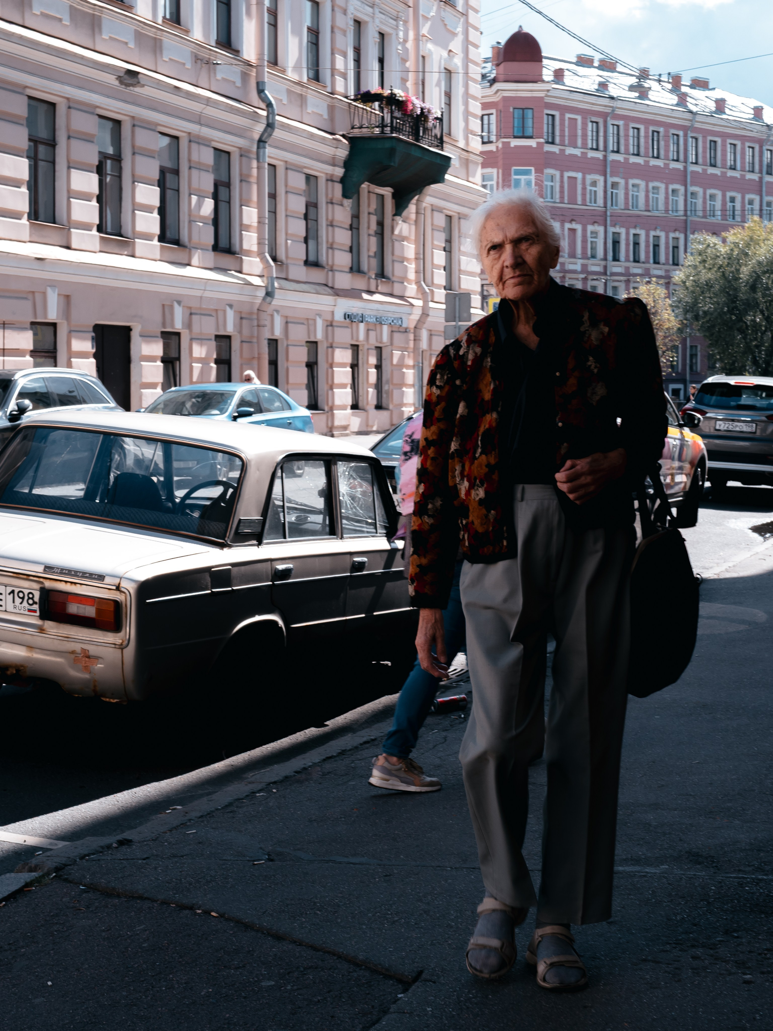 Street photography / Уличная фотография. @tomrus: Рустам Шагиморданов — фотограф