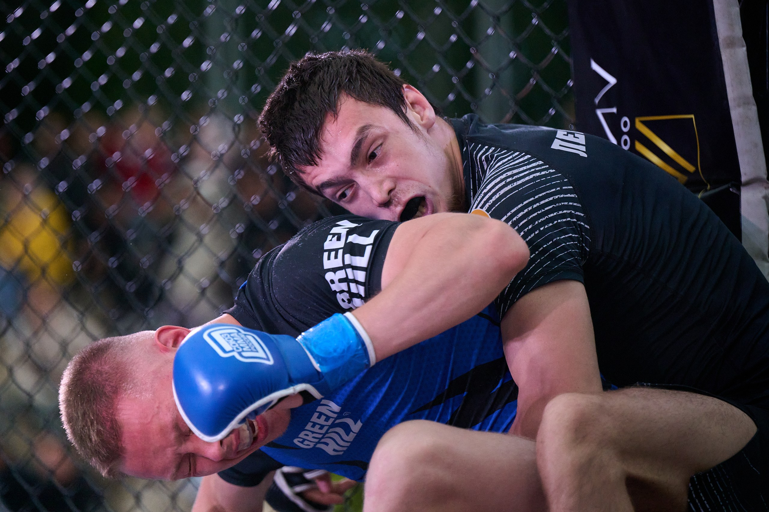 ММА. Битва на Иже-4. Спортивный репортажный фотограф в Ижевске Сергей Мерзляков