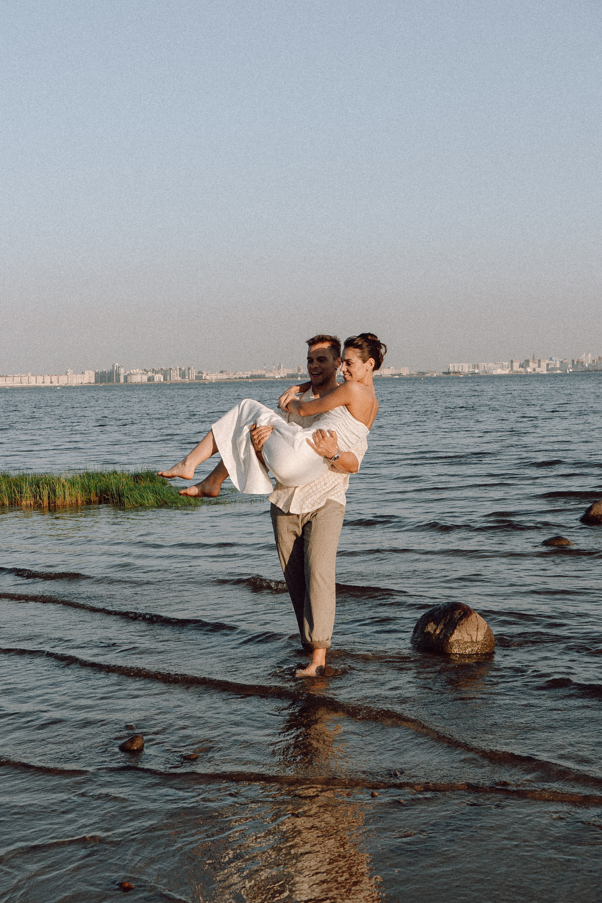 СВАДЕБНАЯ ФОТОСЕССИЯ ВЫЕЗДНОЙ ЦЕРЕМОНИИ (ФИНСКИЙ ЗАЛИВ). Профессиональный фотограф, Санкт-Петербург — Виктория Богомолова