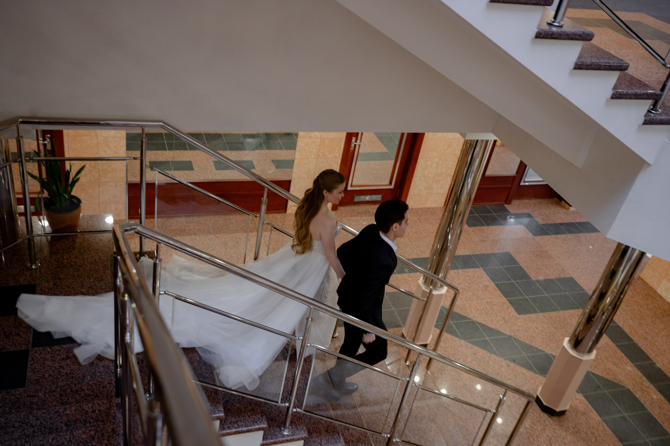 СВАДЕБНАЯ СЬЕМКА СБОРОВ В ОТЕЛЕ И ВЫЕЗД НА ЦЕРЕМОНИЮ (СНЯТО В СИБИРЕ В НИЖНЕВАРТОВСКЕ). Профессиональный фотограф, Санкт-Петербург — Виктория Богомолова