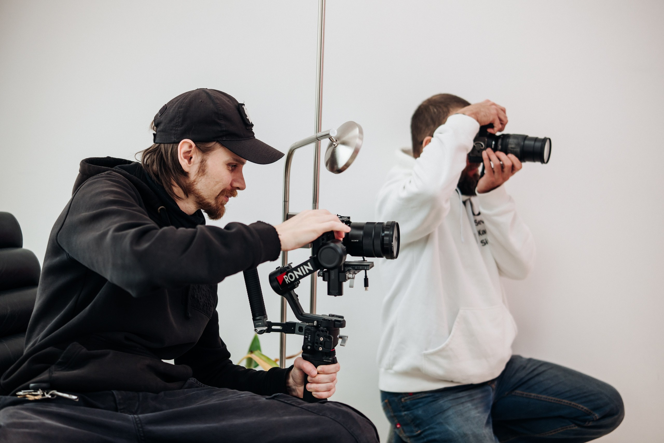 Промо-Сессия КамиLLа на обложку сингла «Дельтаплан». Репортажный фотограф Санкт-Петербург