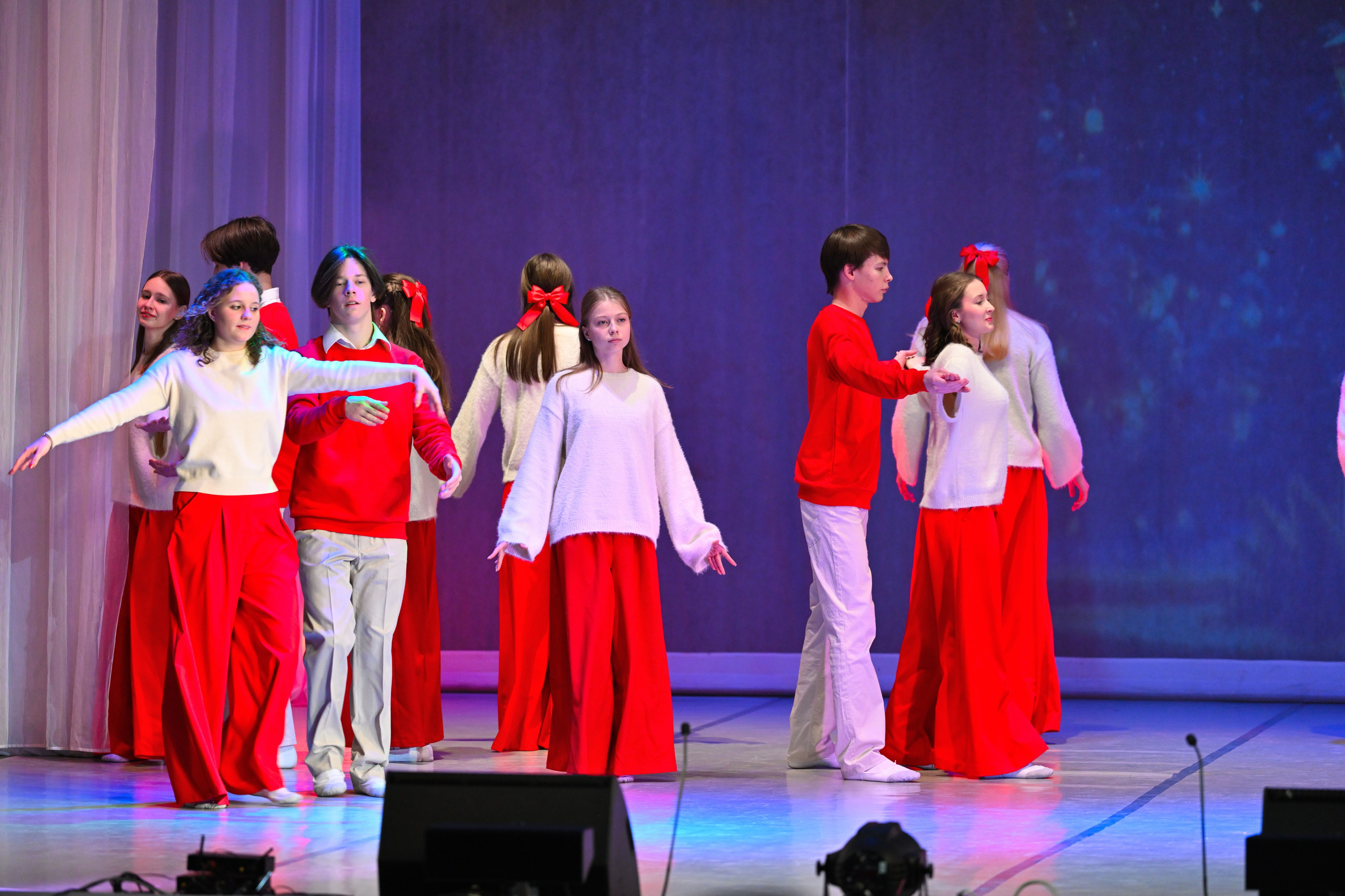 2025-12-19 Танцы ДК. Снежинск фото Андрианов