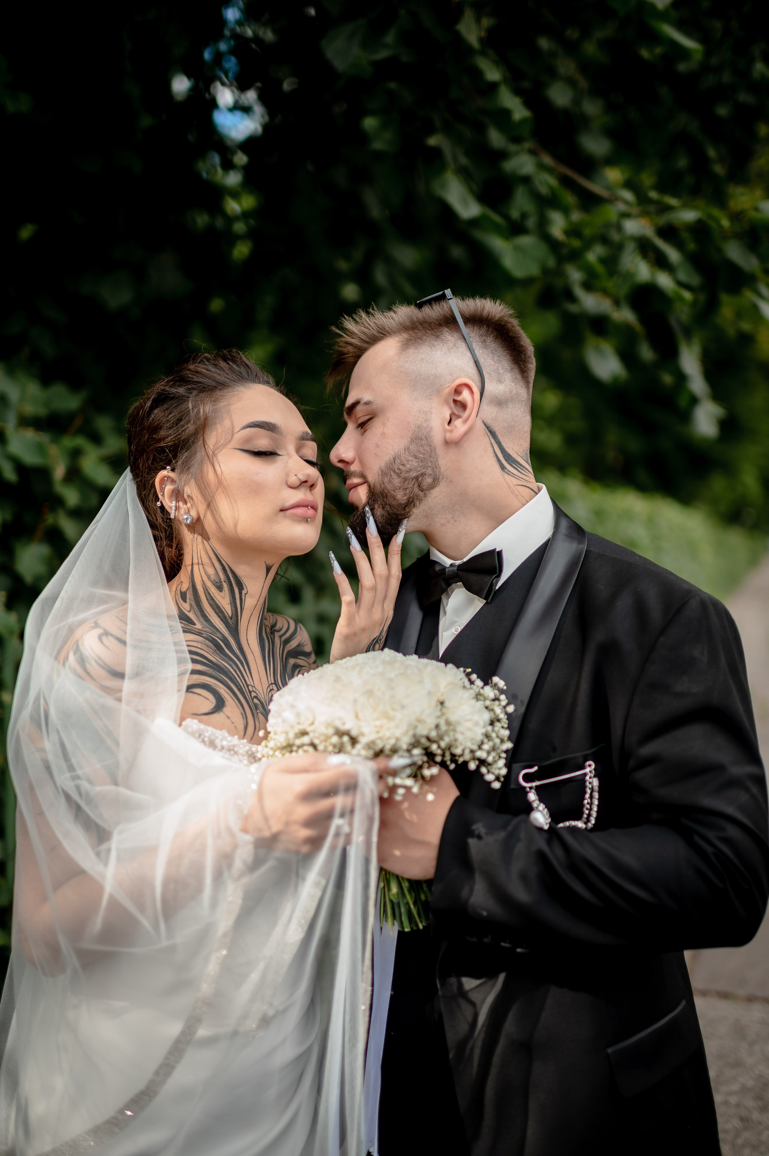 Диана и Евгений (маршрут № 1 в Питере: Исаакиевская площадь, красные маркизы Астории, набережная Мойки, Дворец Штиглица и Летний сад). Портретный, семейный и свадебный фотограф в Санкт-Петербурге и в Пушкине Ширяев Денис