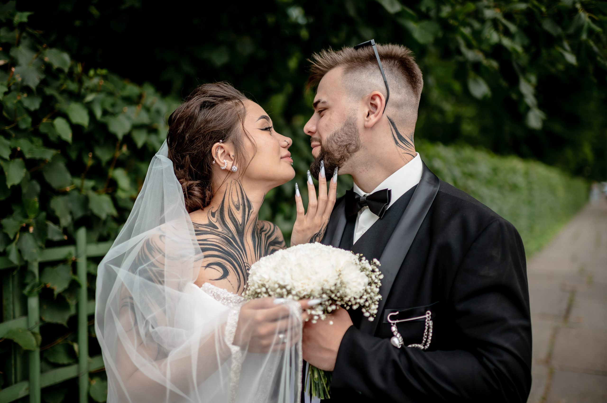 Диана и Евгений (маршрут № 1 в Питере: Исаакиевская площадь, красные маркизы Астории, набережная Мойки, Дворец Штиглица и Летний сад). Портретный, семейный и свадебный фотограф в Санкт-Петербурге и в Пушкине Ширяев Денис