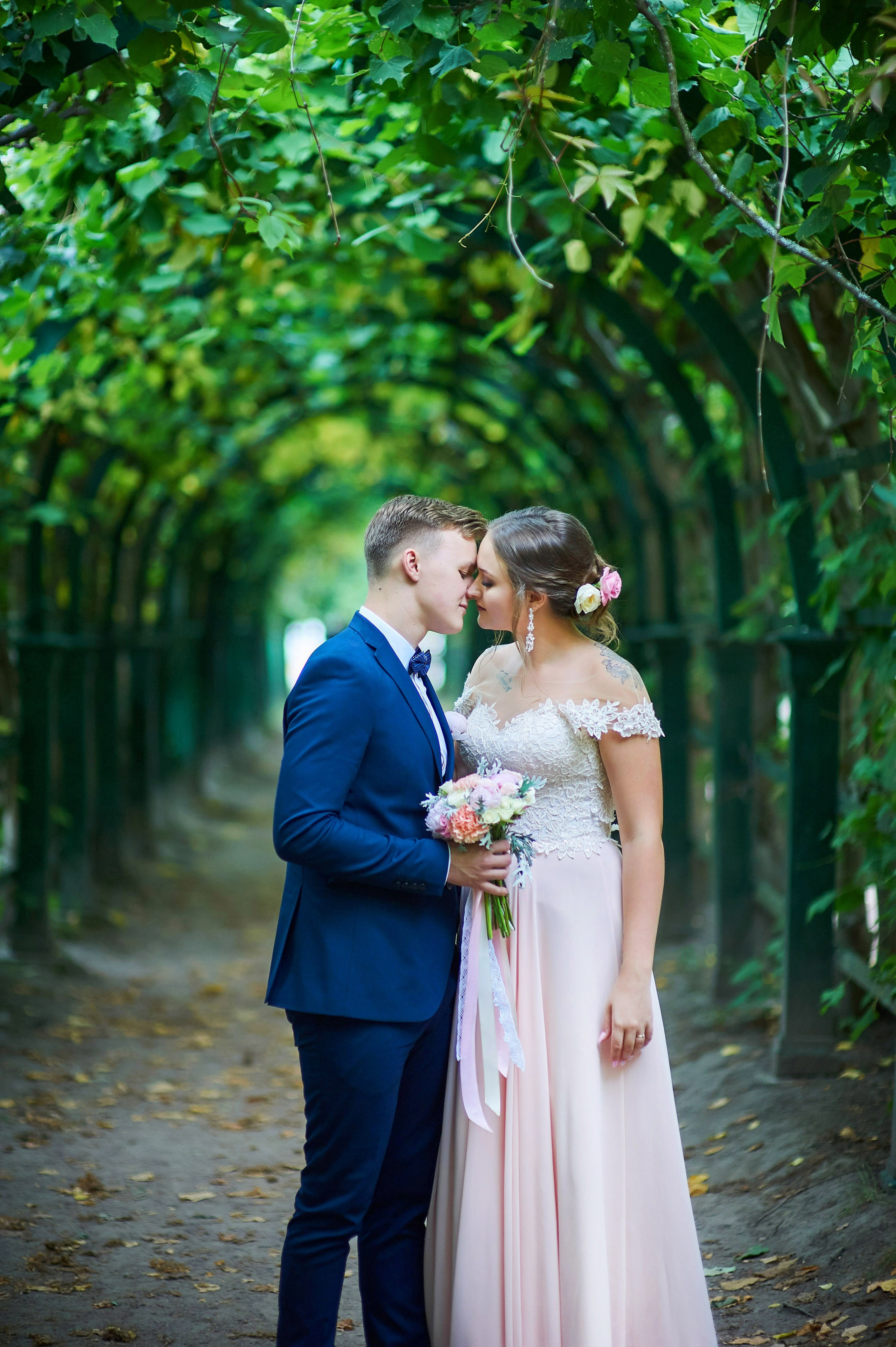 Ульяна и Дмитрий (свадебная прогулка в Сестрорецке под дождем, , фотосессия в верхнем парке Петергофа). Портретный, семейный и свадебный фотограф в Санкт-Петербурге и в Пушкине Ширяев Денис