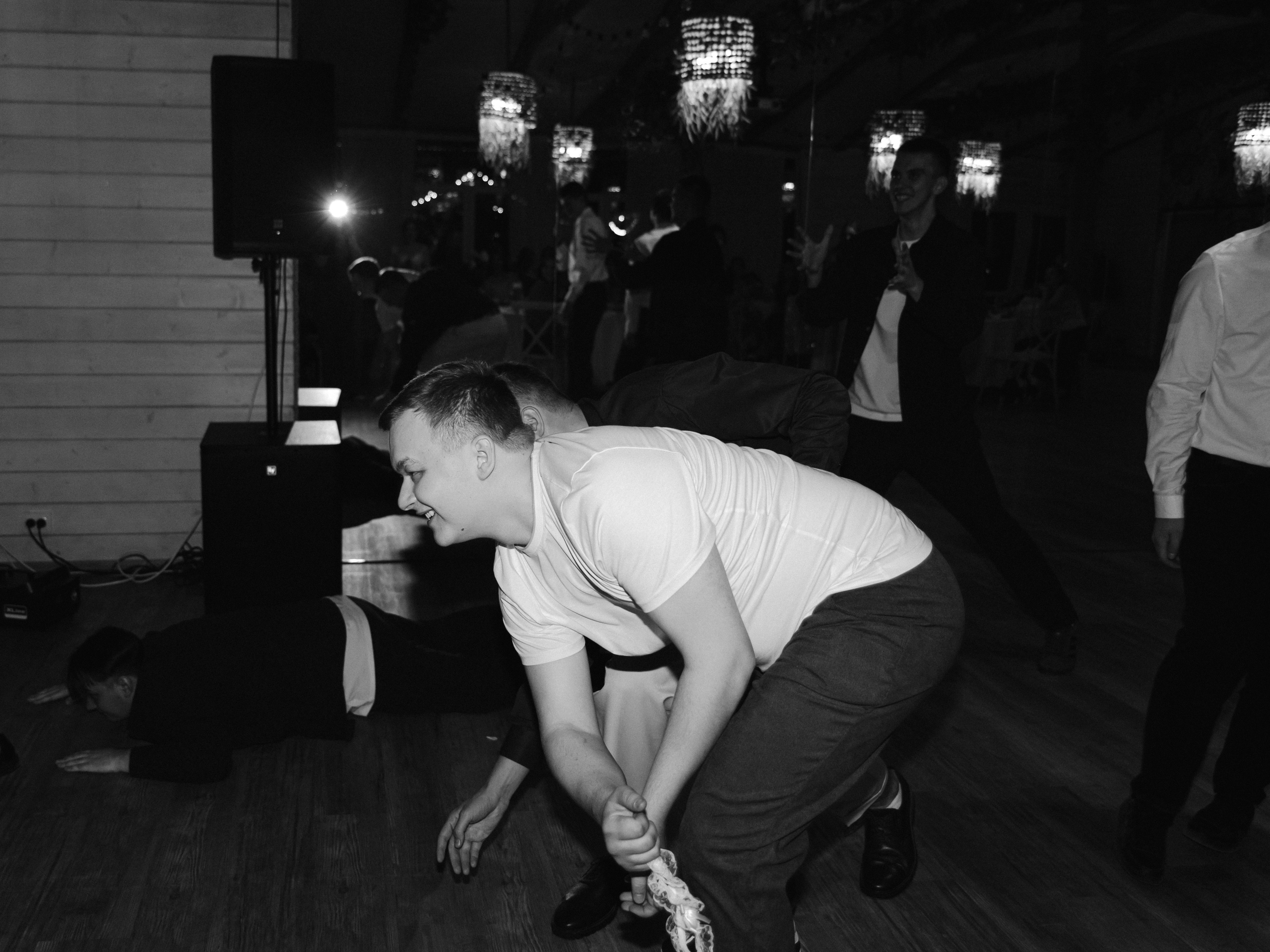 Выездная регистрация в Любогорье. Фотограф СПБ Засорина Юлия