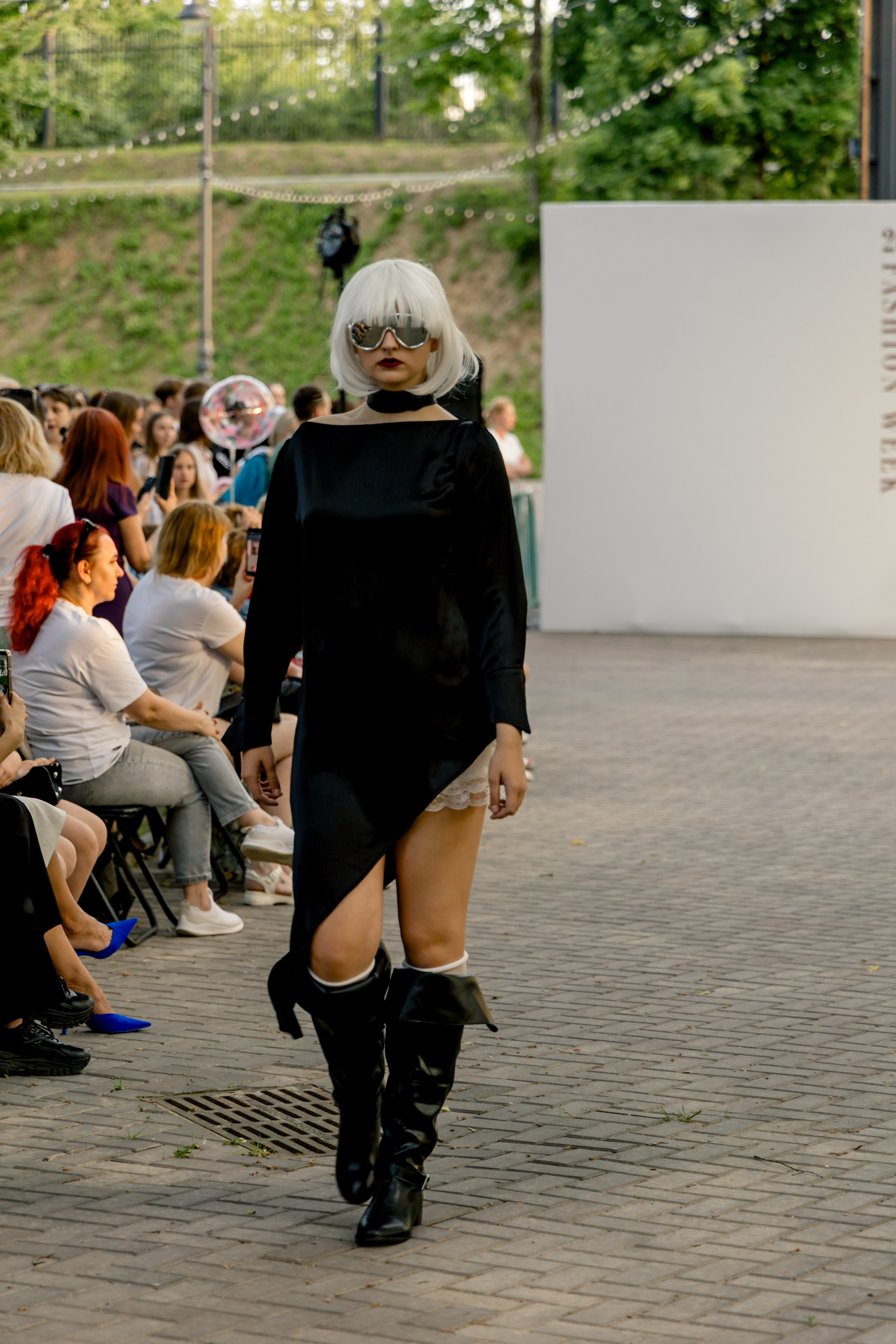 Smolensk Fashion Week 2025_показы_ДЕНЬ 1_ВЕЧЕРНИЙ ПОКАЗ_19:00. Главная