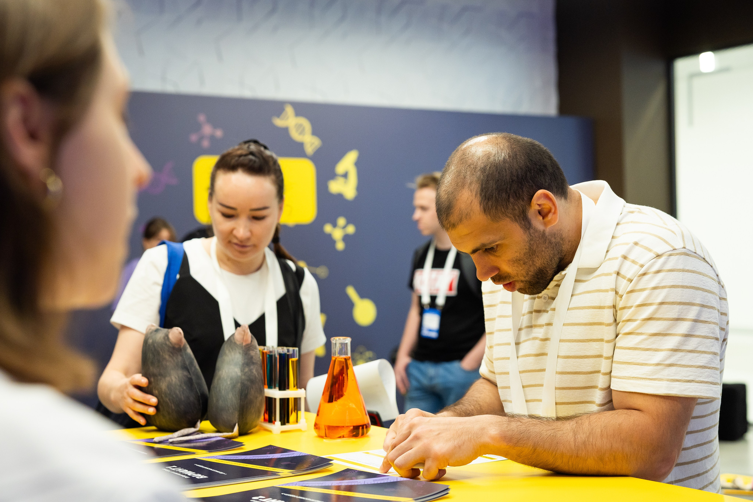 Aha! — 29–30 мая 2025. Фотобанк Матемаркетинг