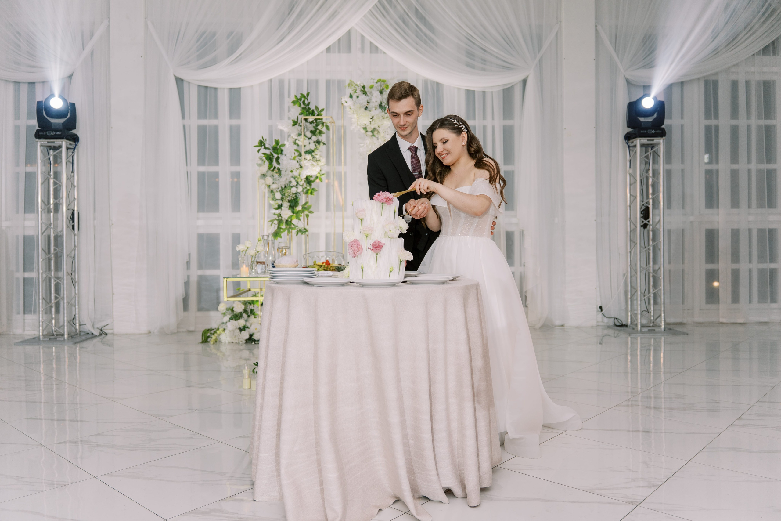 Свадьба Сергея и Дианы в ресторане «Загородный клуб Голицын»