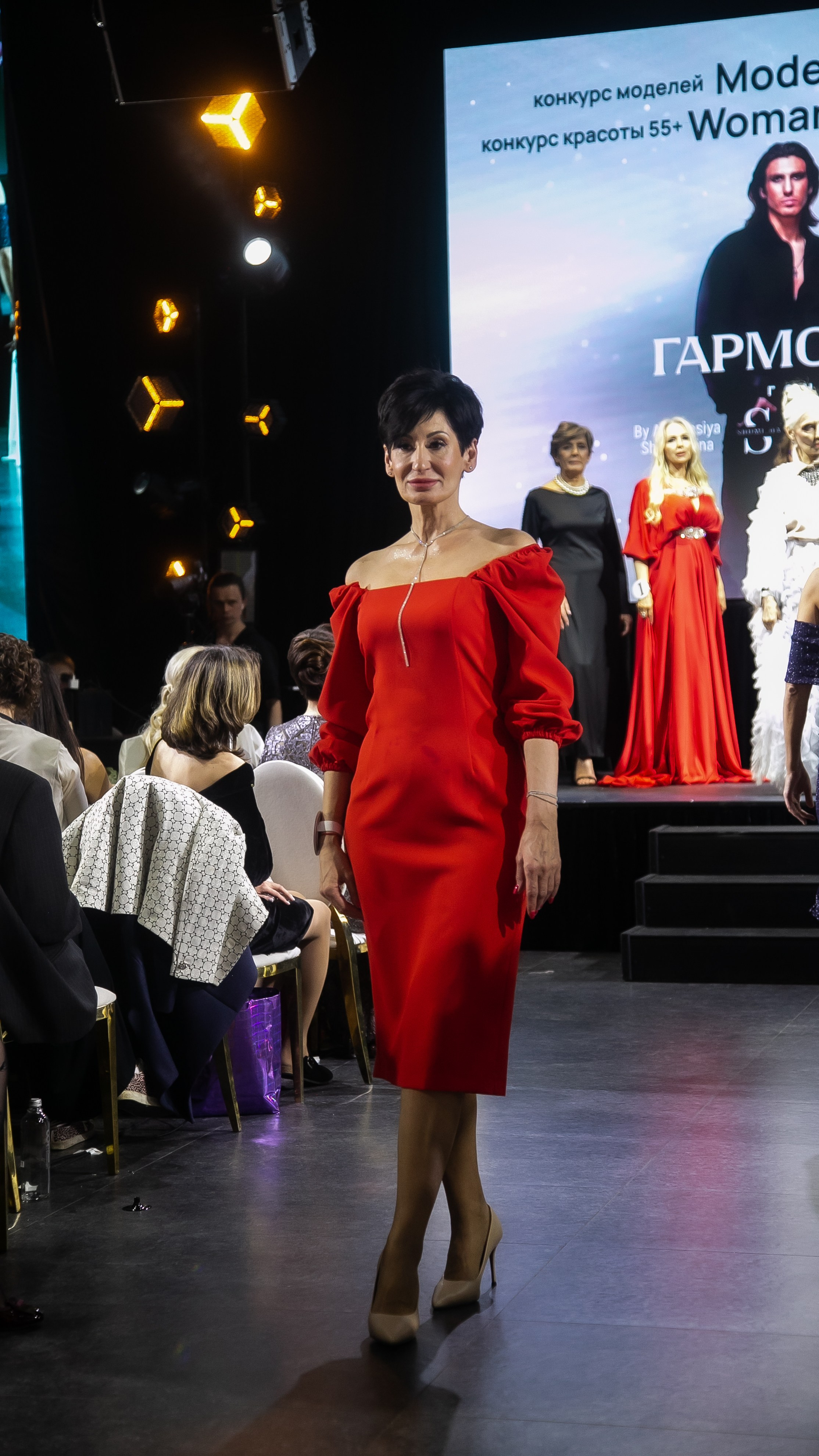 Показ мод +55. Фотограф Надежда Абаренова