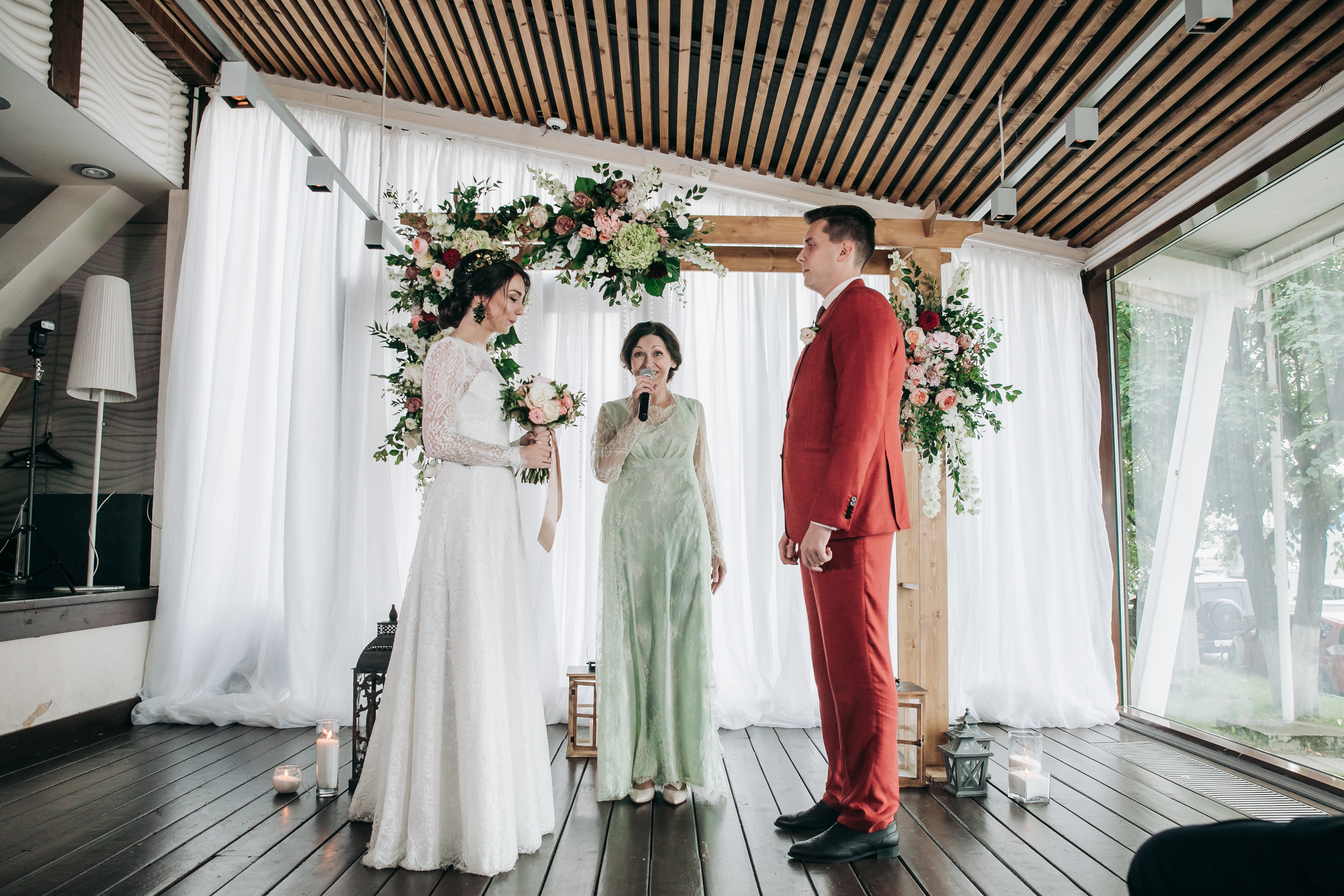 Wedding photographer in Tbilisi & Saint-Petersburg (Spb). Destination wedding photographer Peter Letu